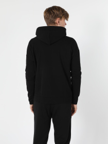 Кофты и свитера Colin’s модель CL1054842_Q1.V1_BLK Фото