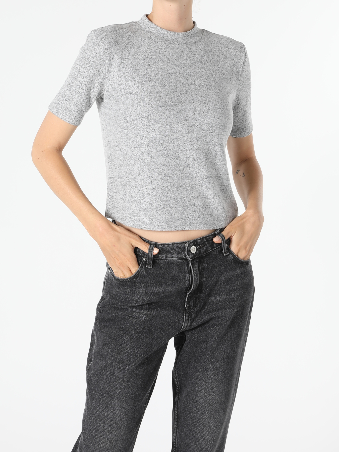 Футболки и поло Colin’s модель CL1055767_Q1.V1_MGA Фото