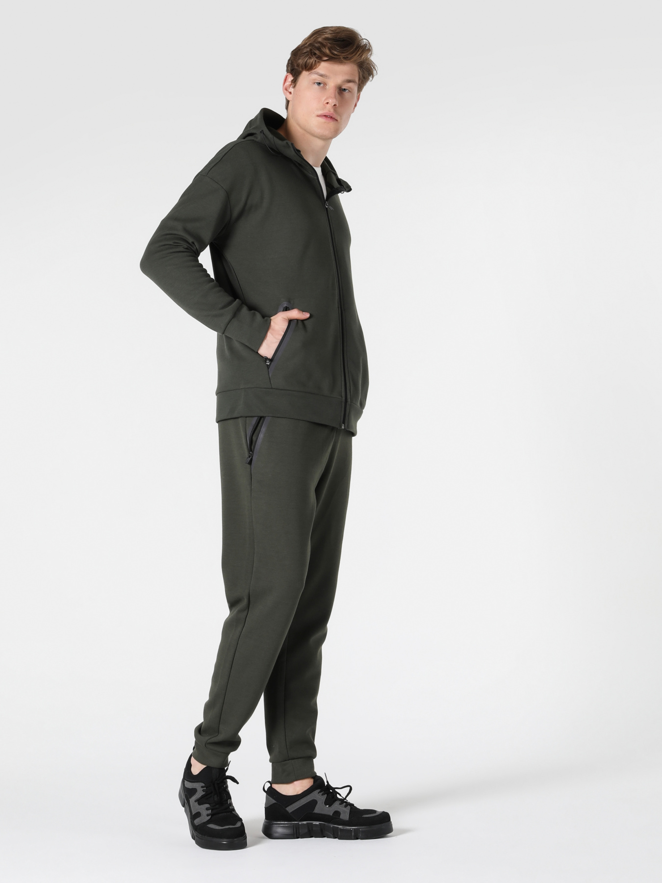 Кофты и свитера Colin’s модель CL1054842_Q1.V1_KHA Фото