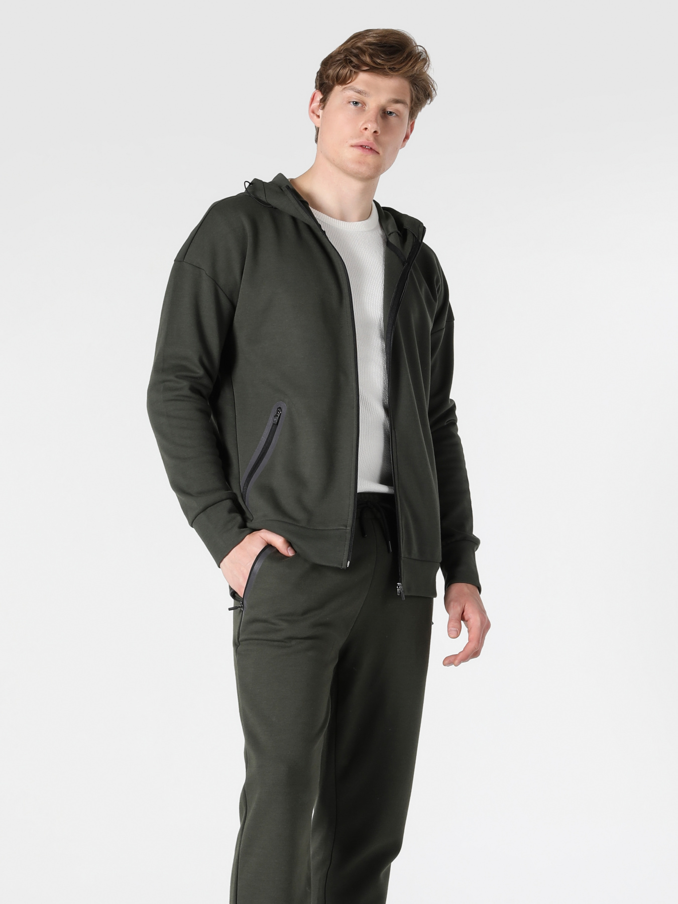 Кофты и свитера Colin’s модель CL1054842_Q1.V1_KHA Фото