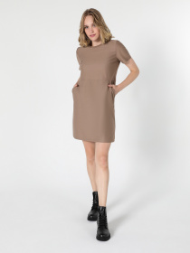 Платья Colin’s модель CL1055250_Q1.V1_BEI Фото