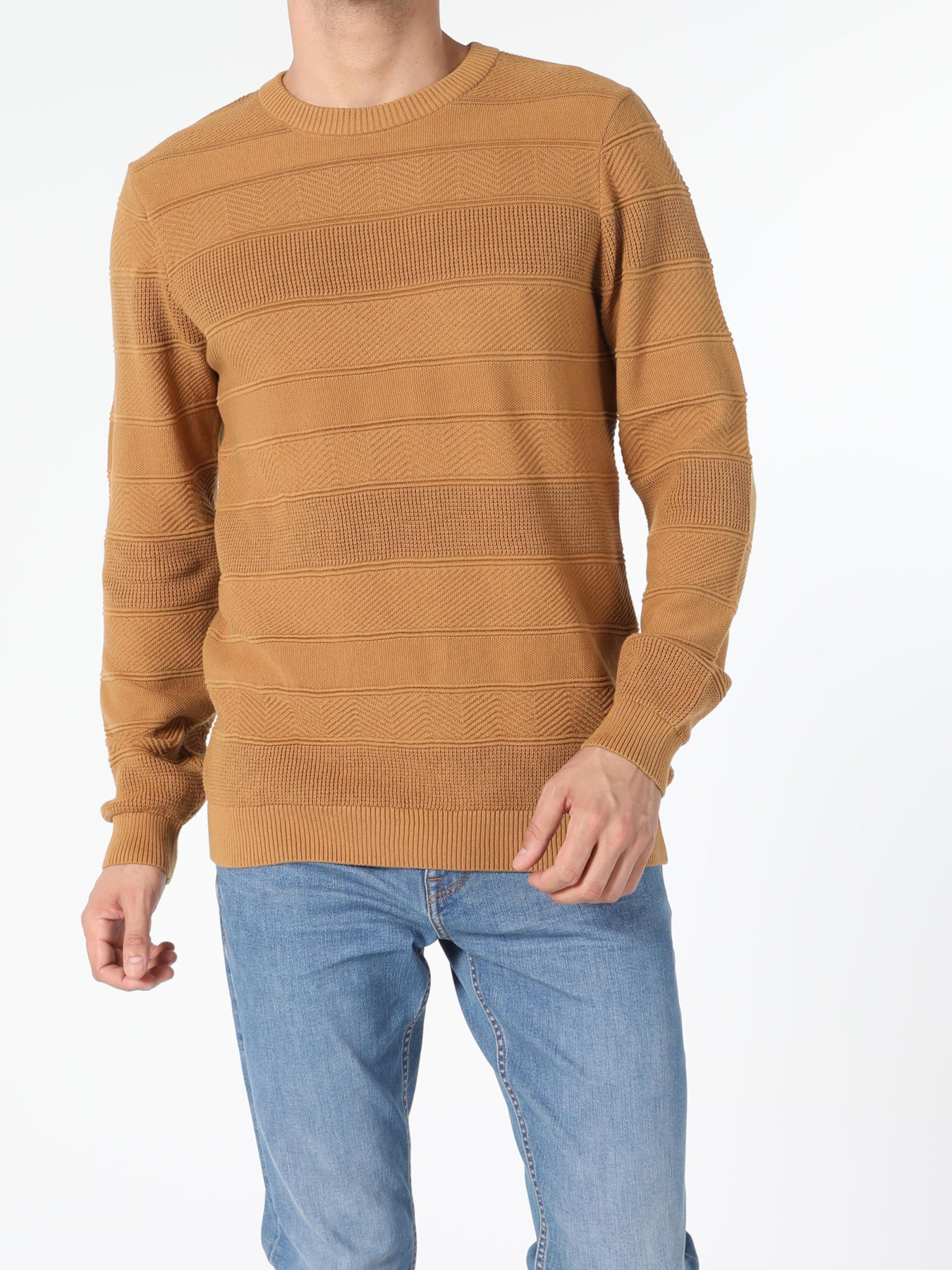 Кофты и свитера Colin’s модель CL1055241_Q1.V1_YLS Фото