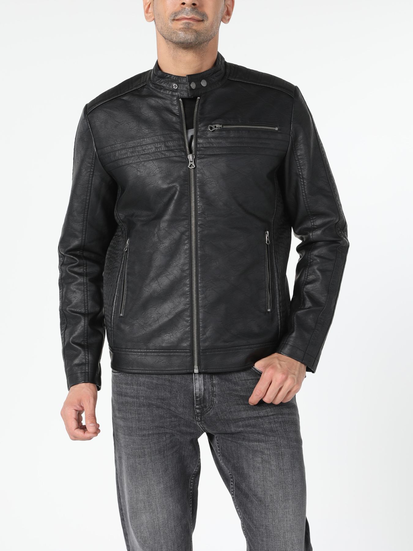 Куртки и дубленки Colin’s модель CL1052389_Q1.V1_BLK Фото