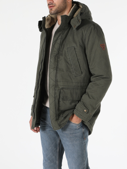 Куртки и дубленки Colin’s модель CL1054810_Q1.V1_KHA Фото