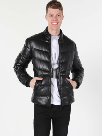 Куртки и дубленки Colin’s модель CL1055602_Q1.V1_BLK Фото