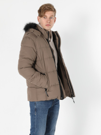 Куртки и дубленки Colin’s модель CL1055714_Q1.V2_BEI Фото