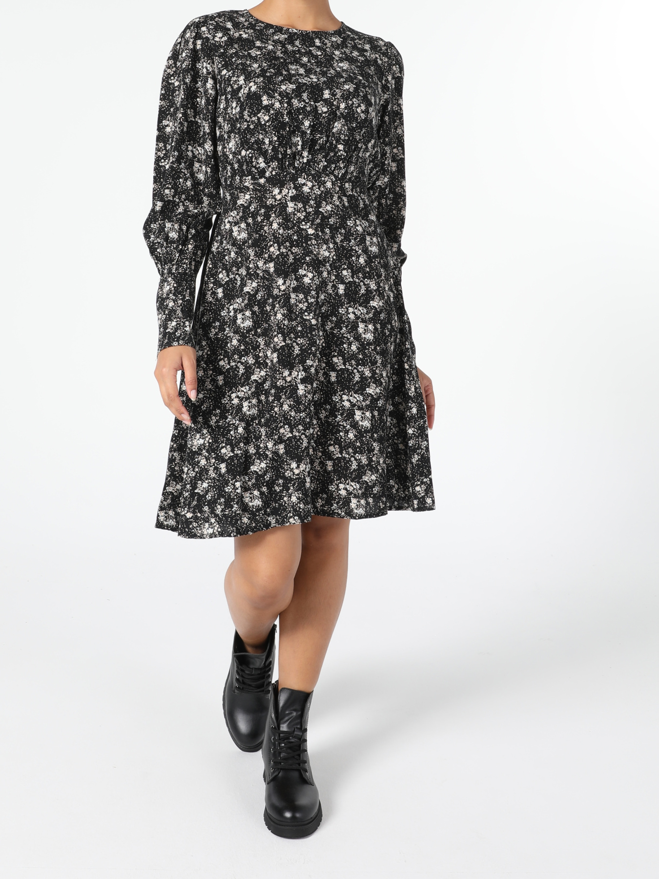 Платья Colin’s модель CL1055016_Q1.V1_BLK Фото