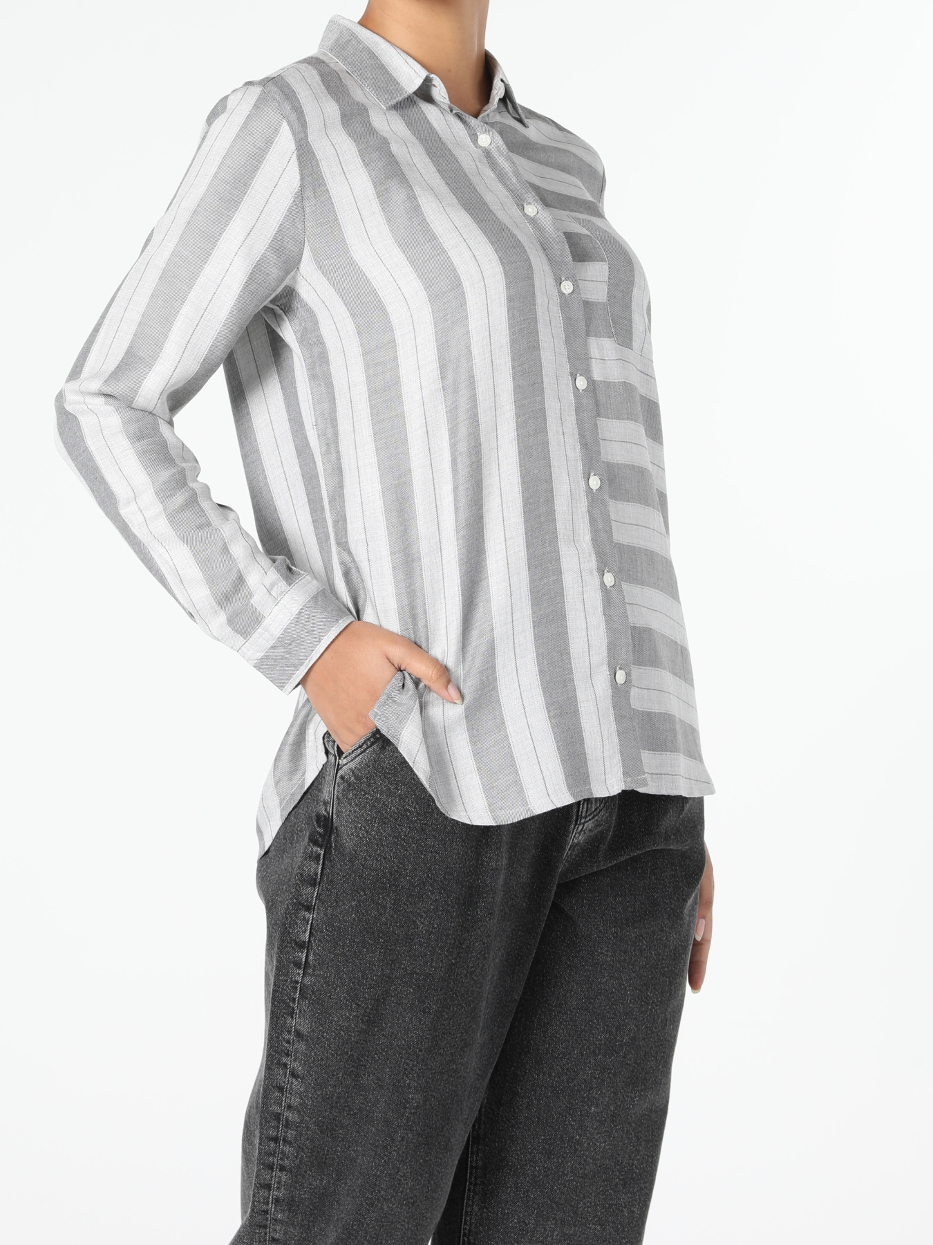 Сорочки Colin’s модель CL1055005_Q1.V1_GRA Фото