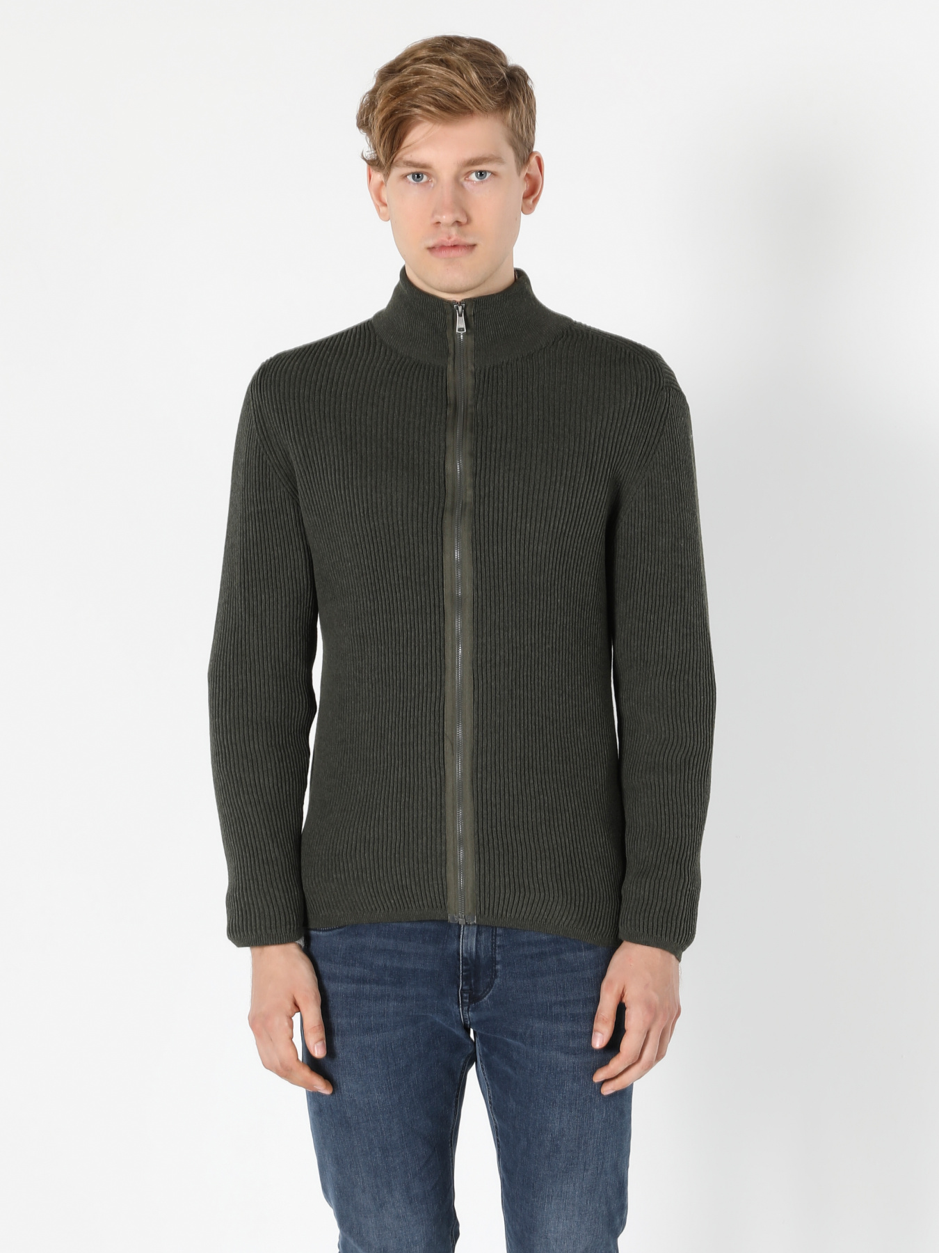 Худи и свитшоты Colin’s модель CL1055784_Q1.V1_KHA Фото