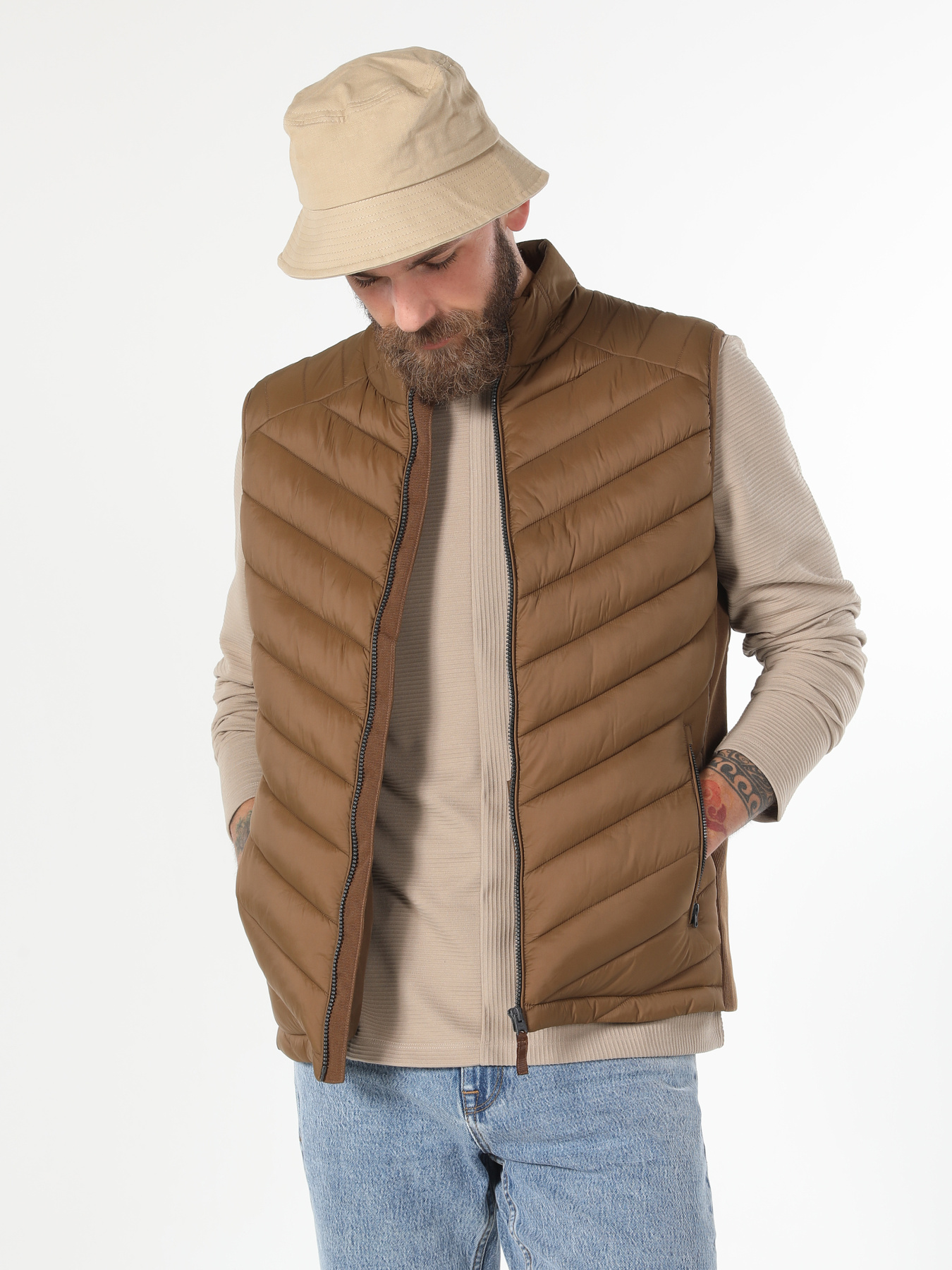 Куртки Colin’s модель CL1045390_Q1.V1_BEI Фото