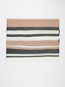 Шарфи та хустки Colin’s модель CL1056243_Q1.V1_MTC Фото