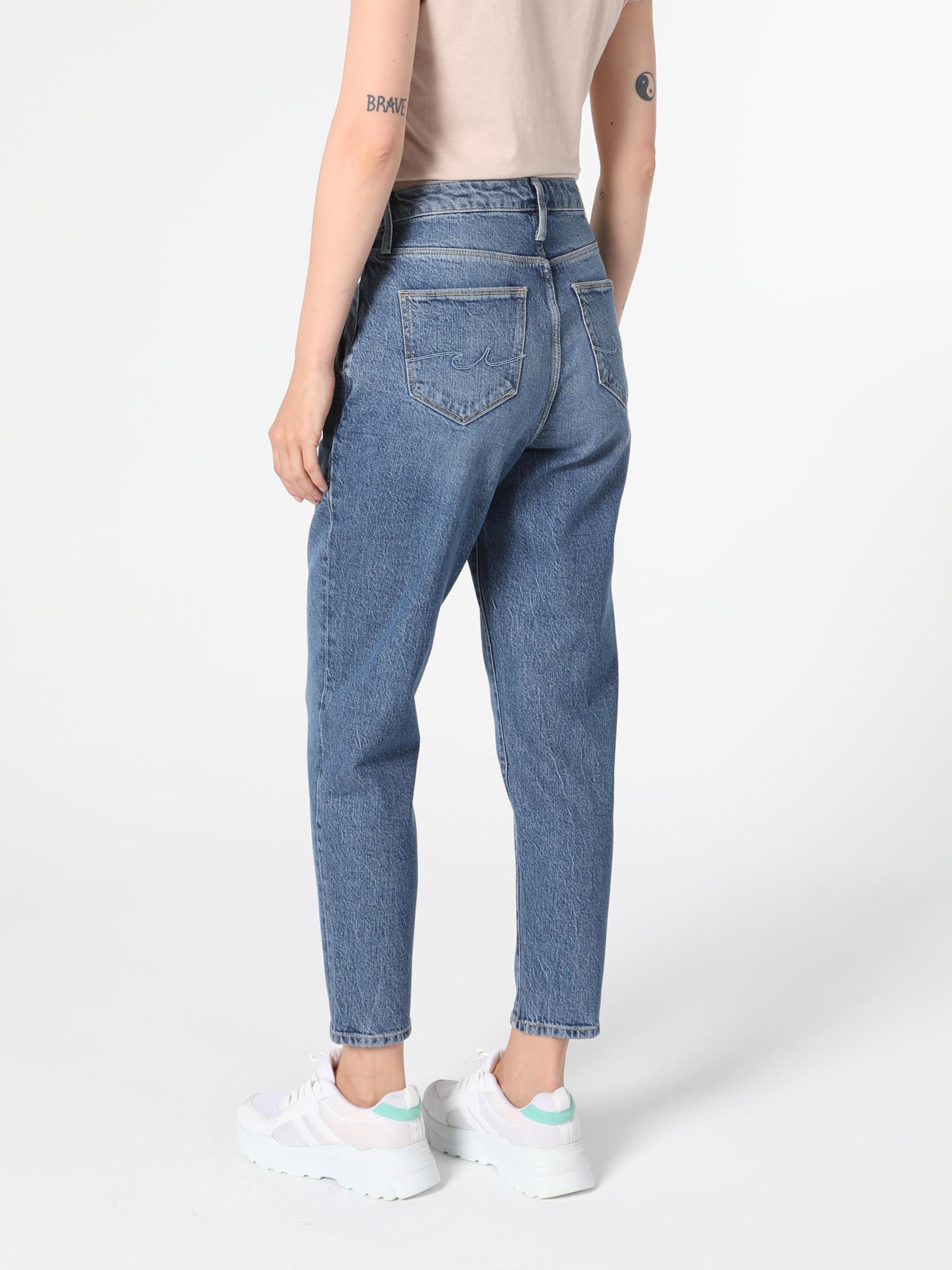 Джинсы мом Colin’s модель CL1056337_Q1.V1_DN40214 Фото