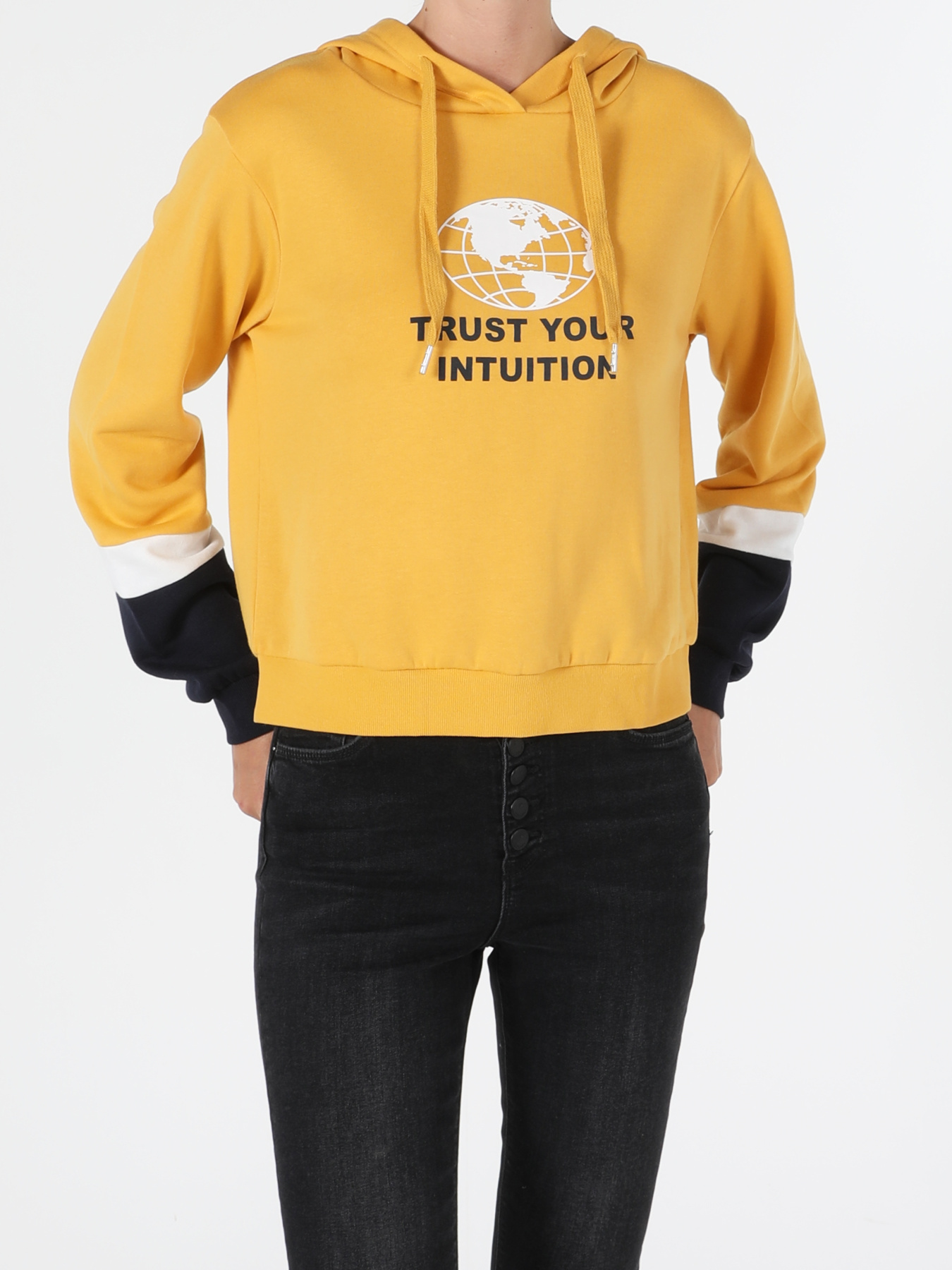 Кофты и свитера Colin’s модель CL1055929_Q1.V1_MYL Фото