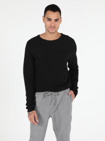 Кофты и свитера Colin’s модель CL1050729_Q1.V1_BLK Фото