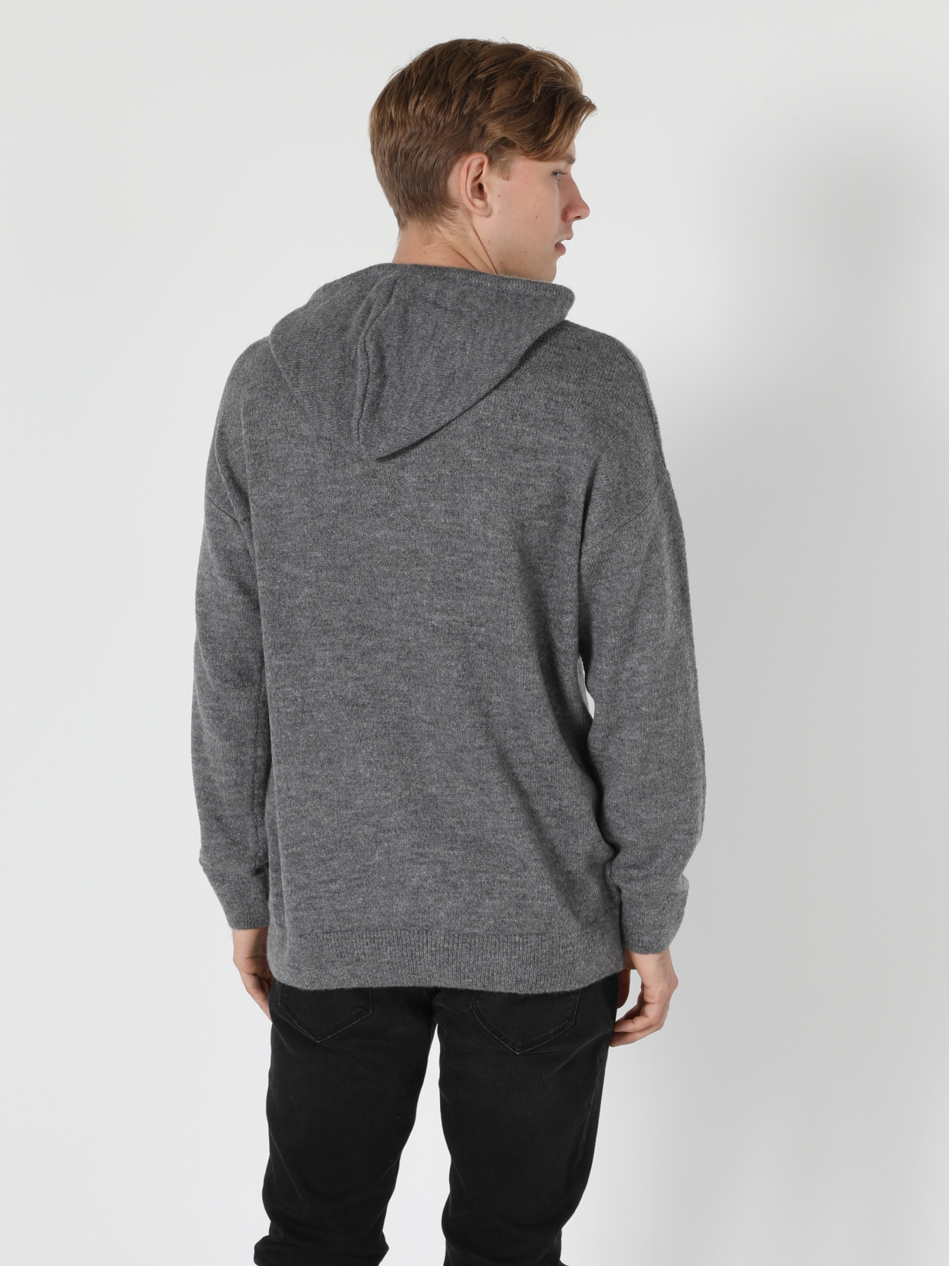 Кофты и свитера Colin’s модель CL1056004_Q1.V1_MGA Фото