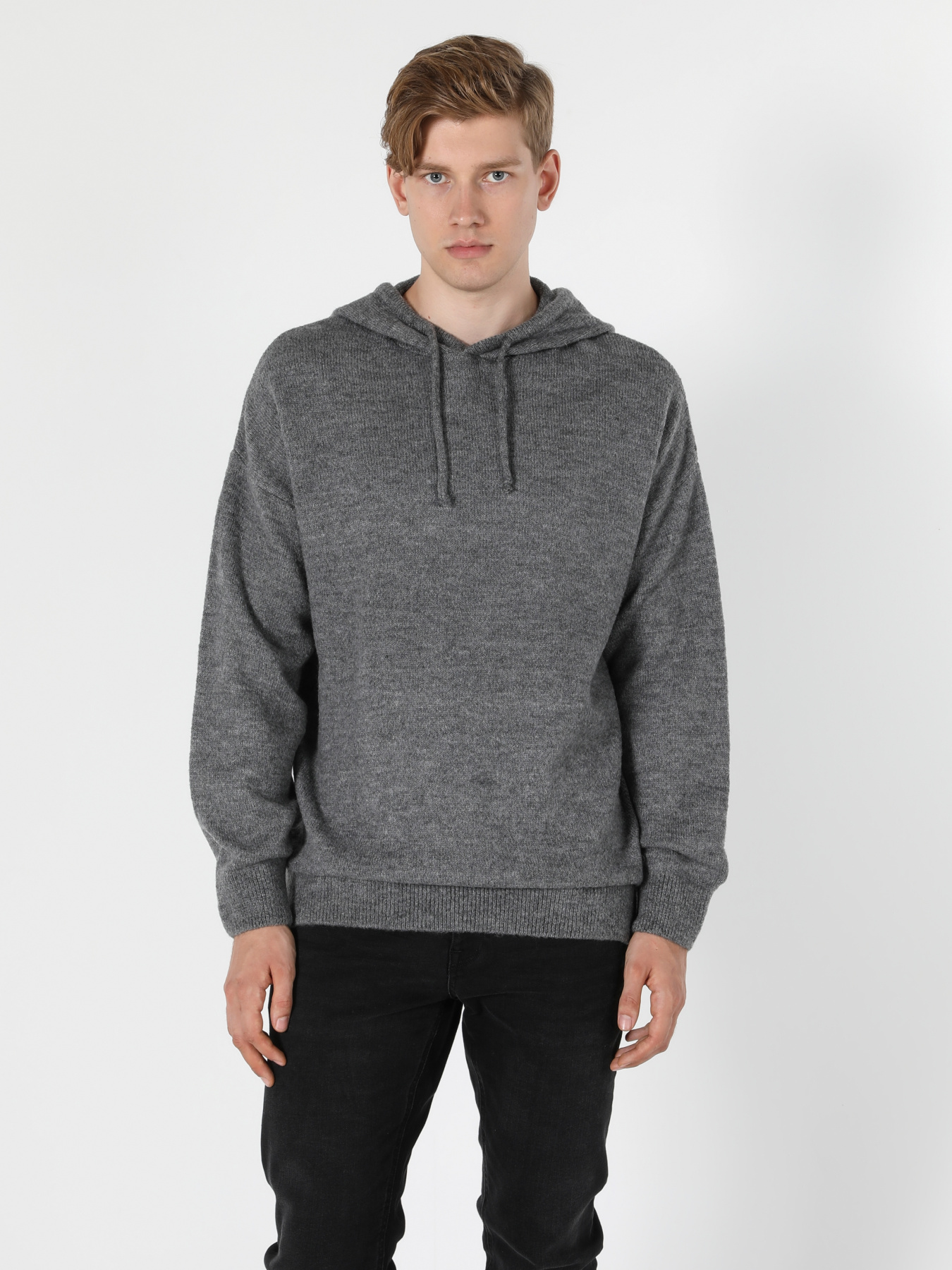 Кофты и свитера Colin’s модель CL1056004_Q1.V1_MGA Фото