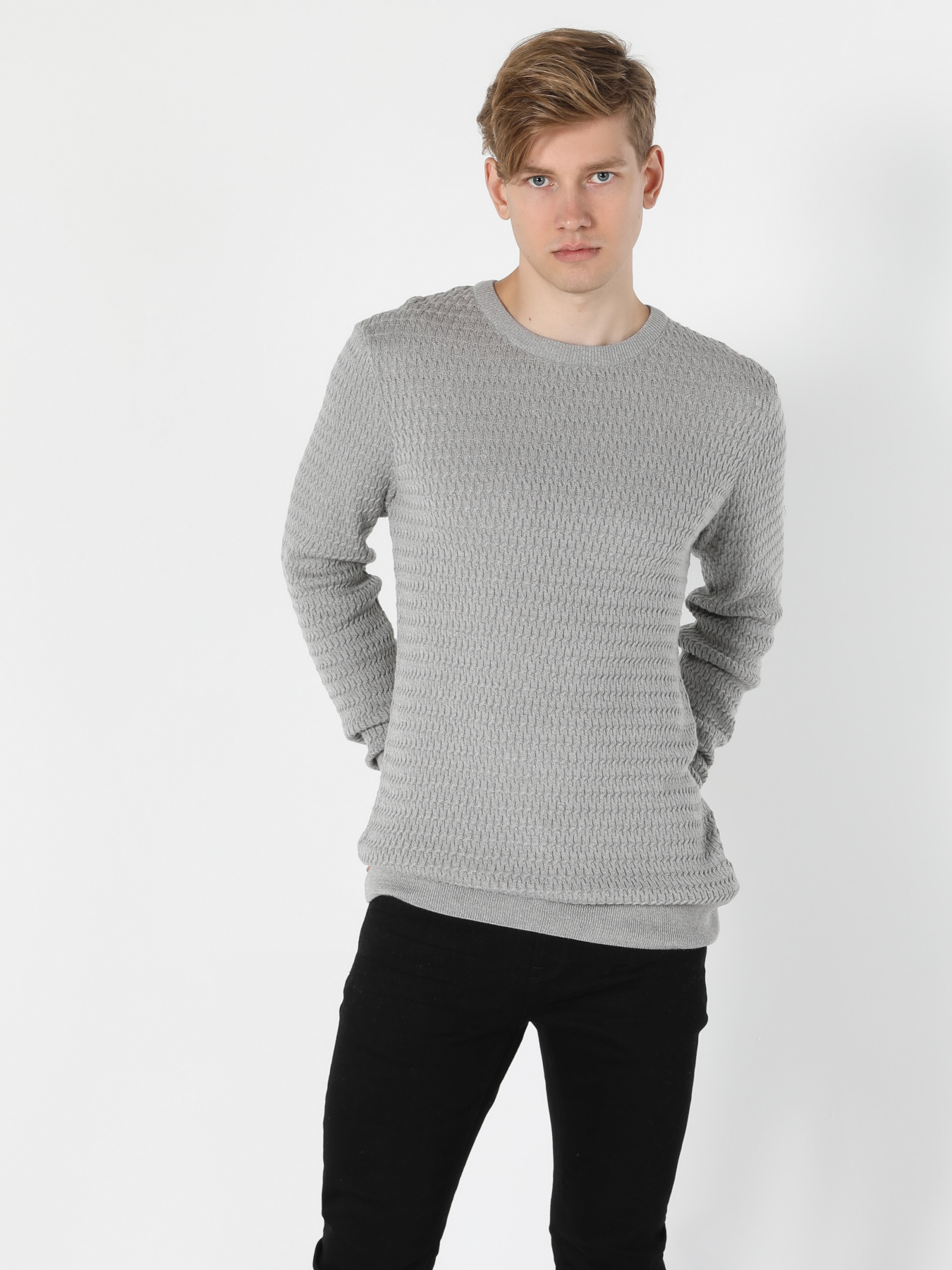 Кофты и свитера Colin’s модель CL1056031_Q1.V1_MGA Фото