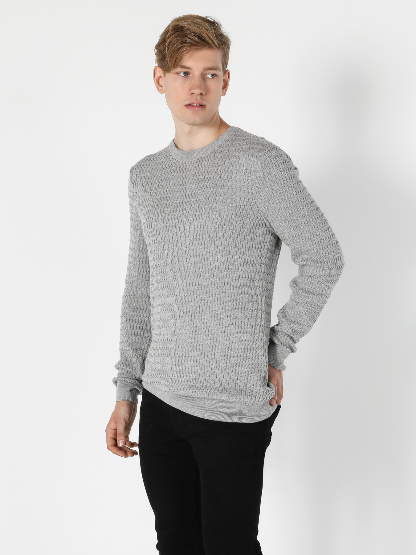 Кофты и свитера Colin’s модель CL1056031_Q1.V1_MGA Фото