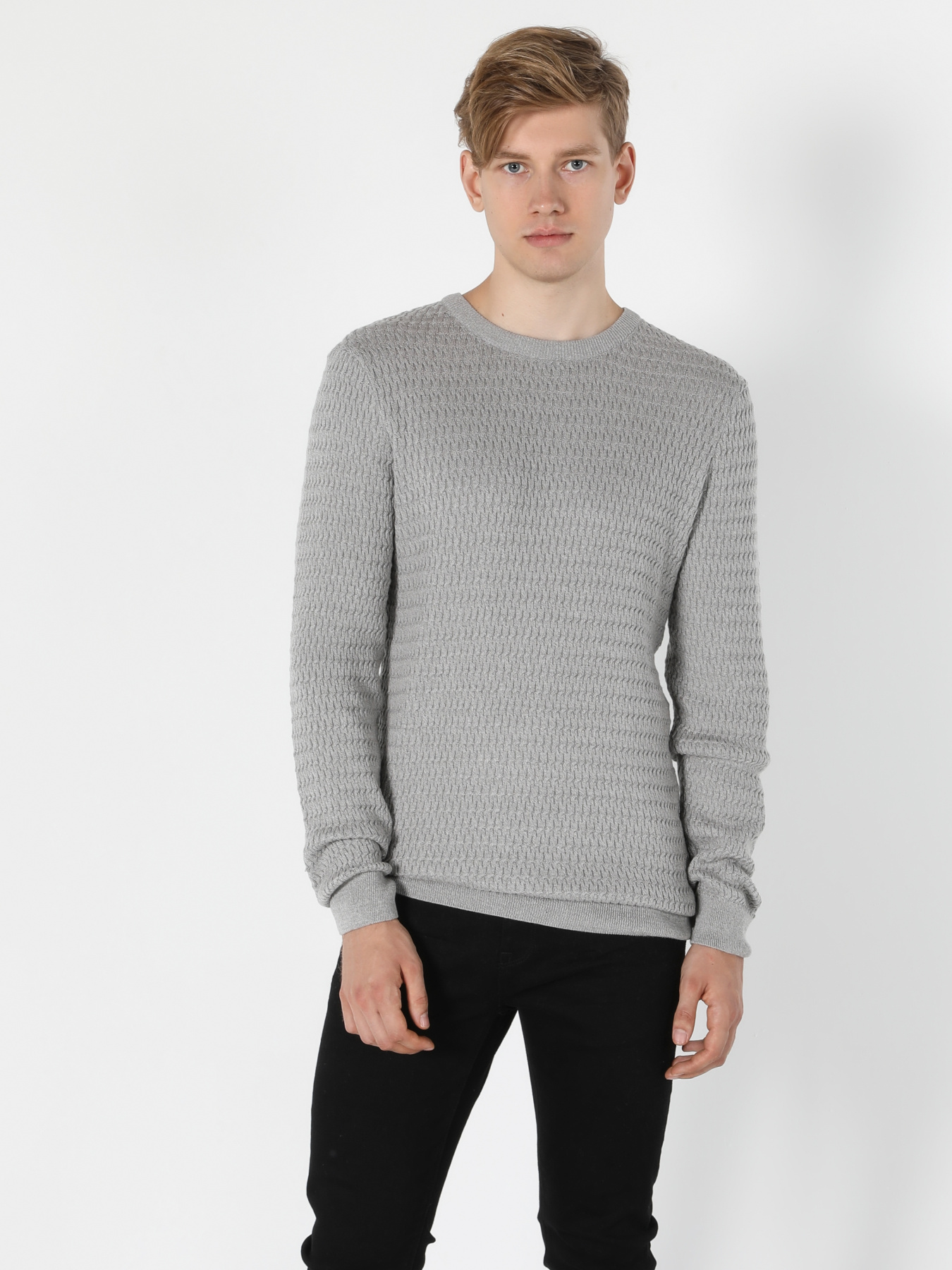 Кофты и свитера Colin’s модель CL1056031_Q1.V1_MGA Фото