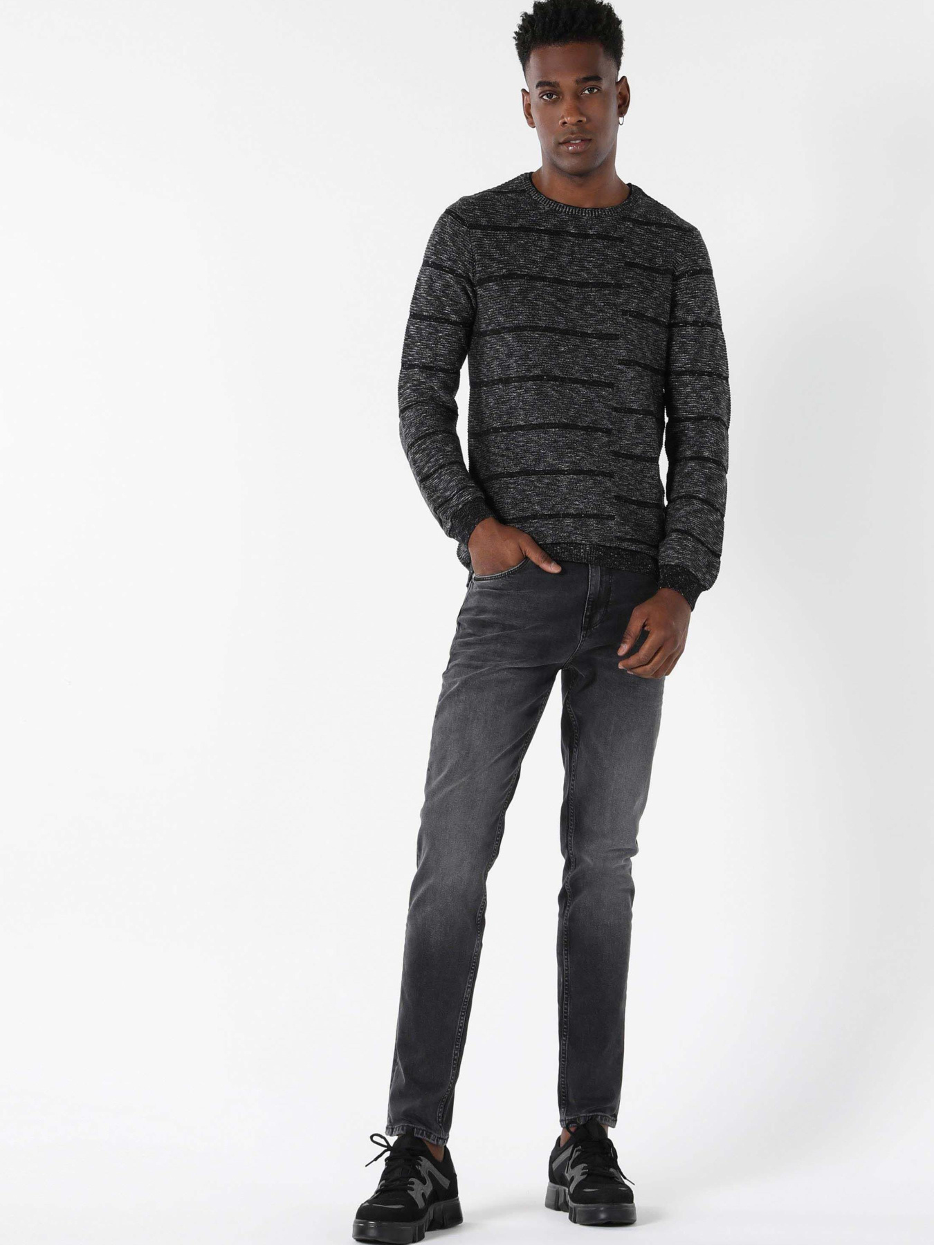 Кофти та светри Colin’s модель CL1052177_Q1.V1_ANM Фото