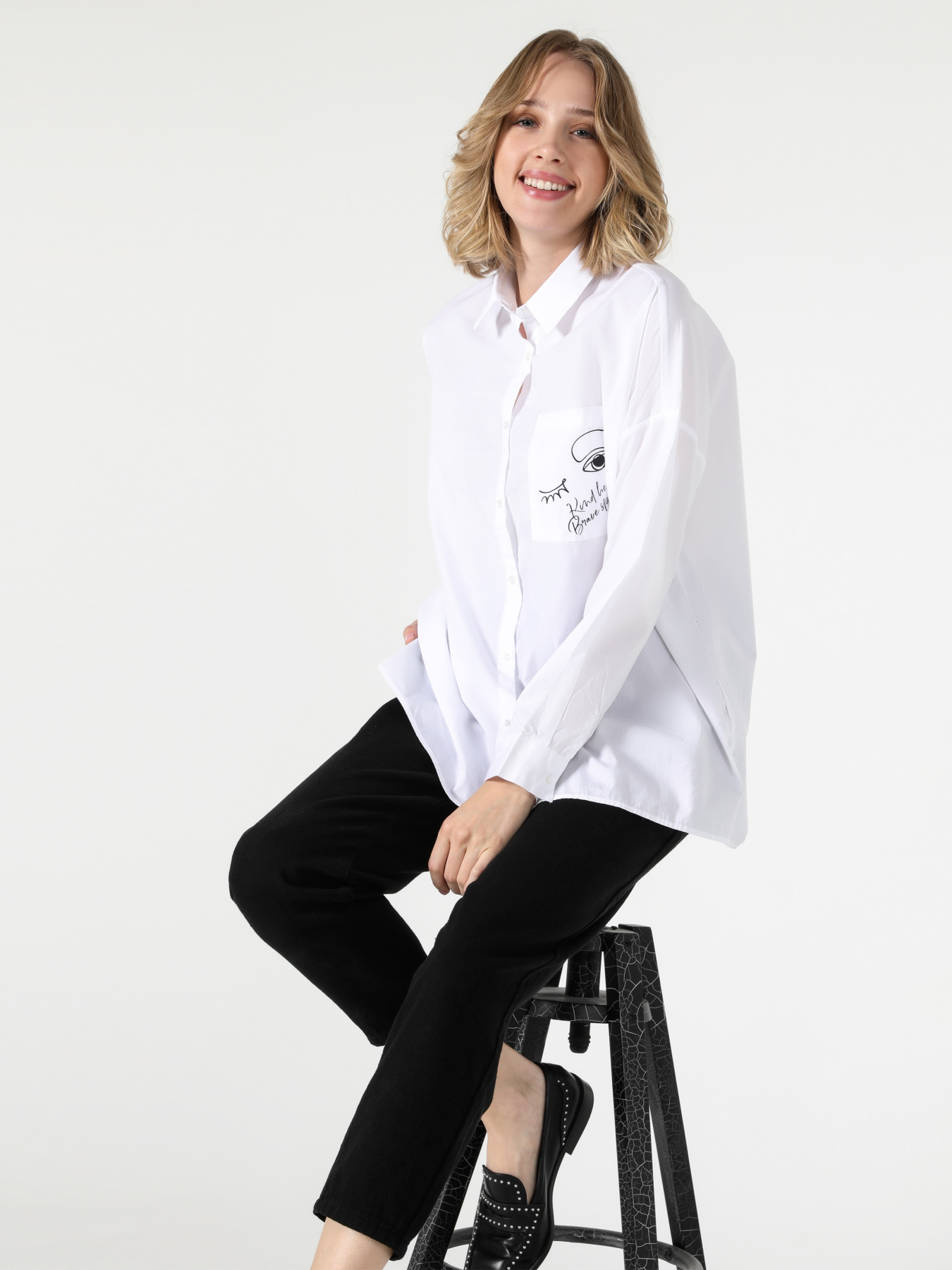 Сорочки Colin’s модель CL1055830_Q1.V1_WHT Фото