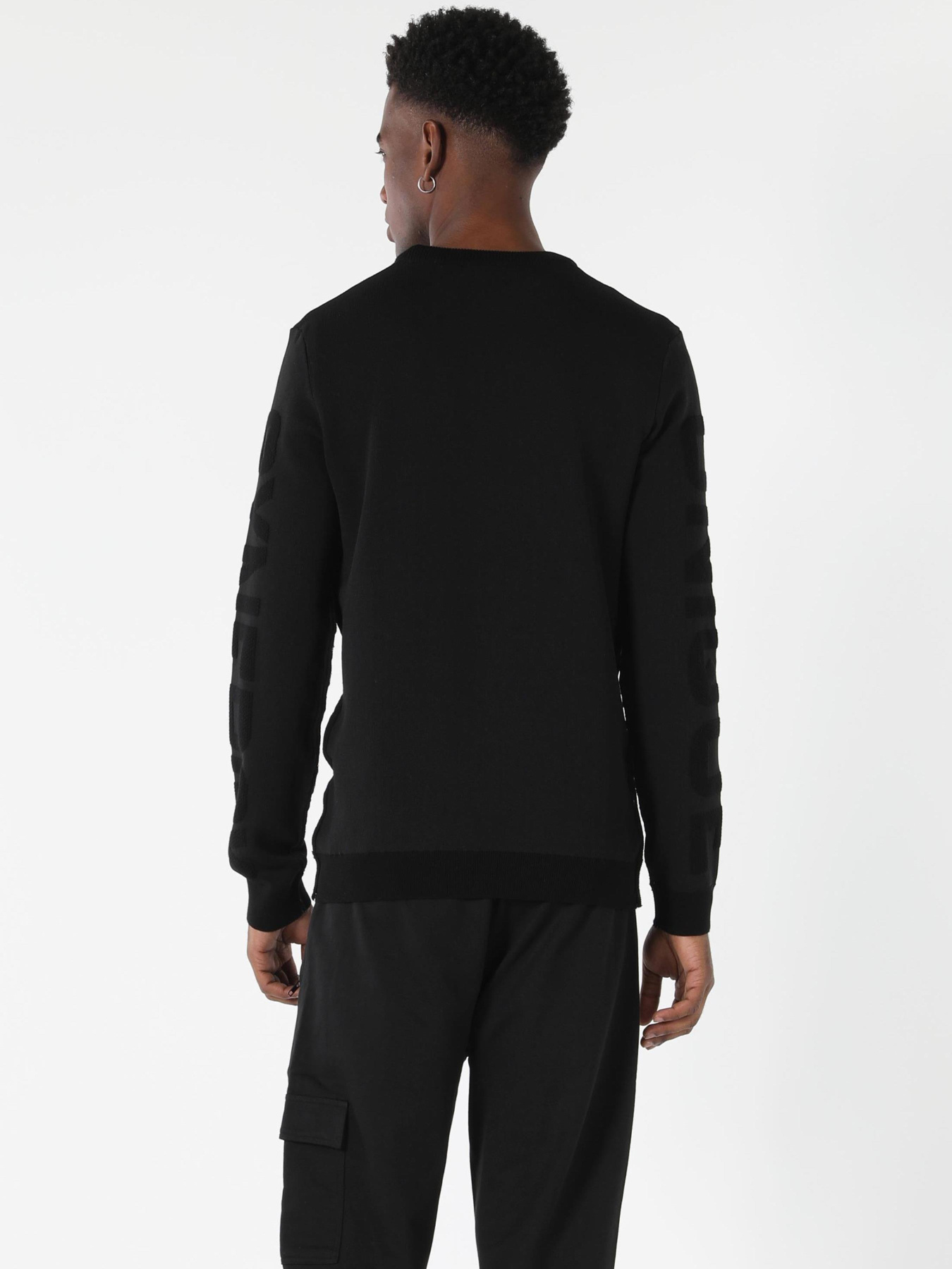 Кофты и свитера Colin’s модель CL1056649_Q1.V1_BLK Фото