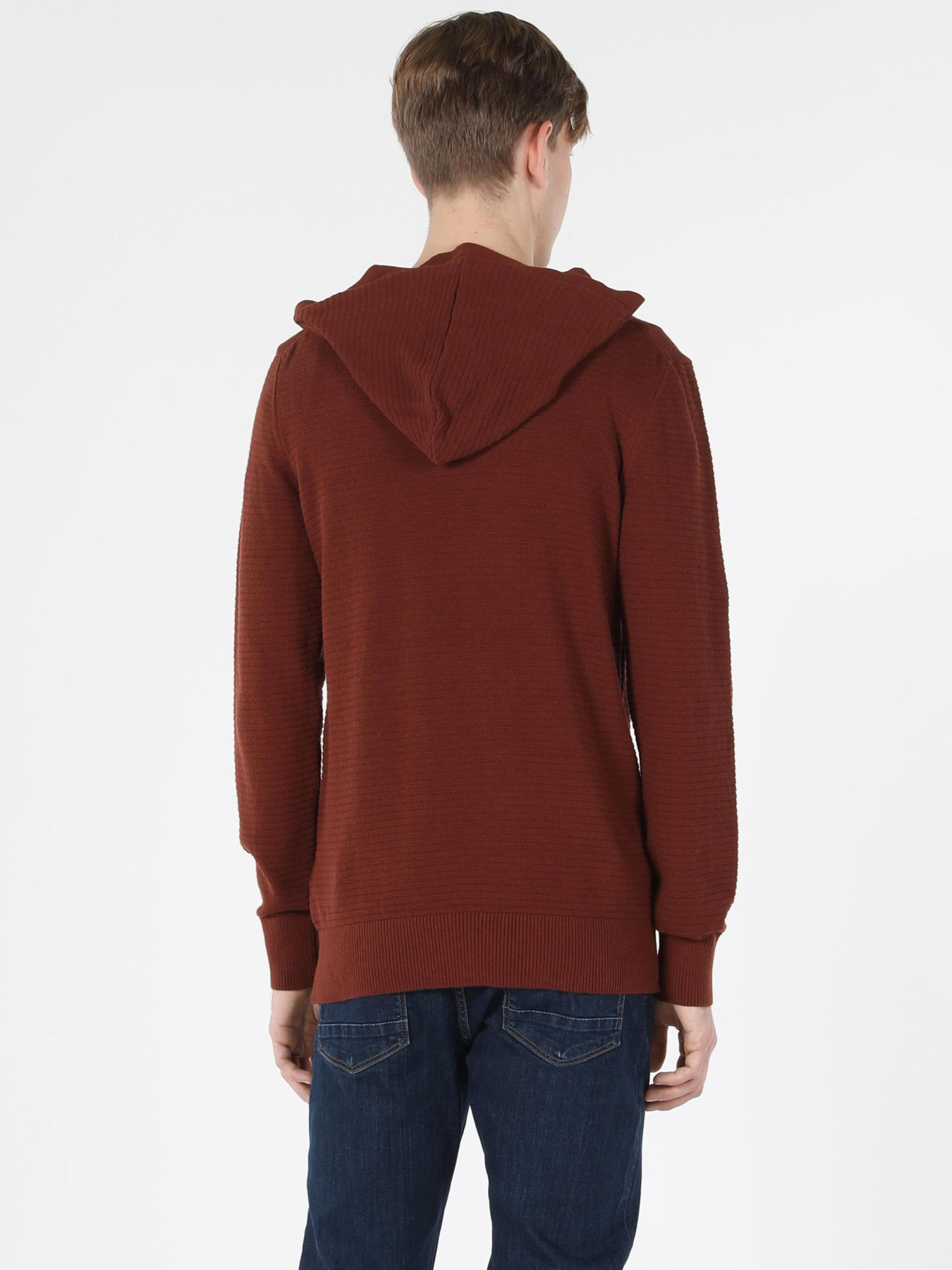 Кофты и свитера Colin’s модель CL1056916_Q1.V1_COR Фото