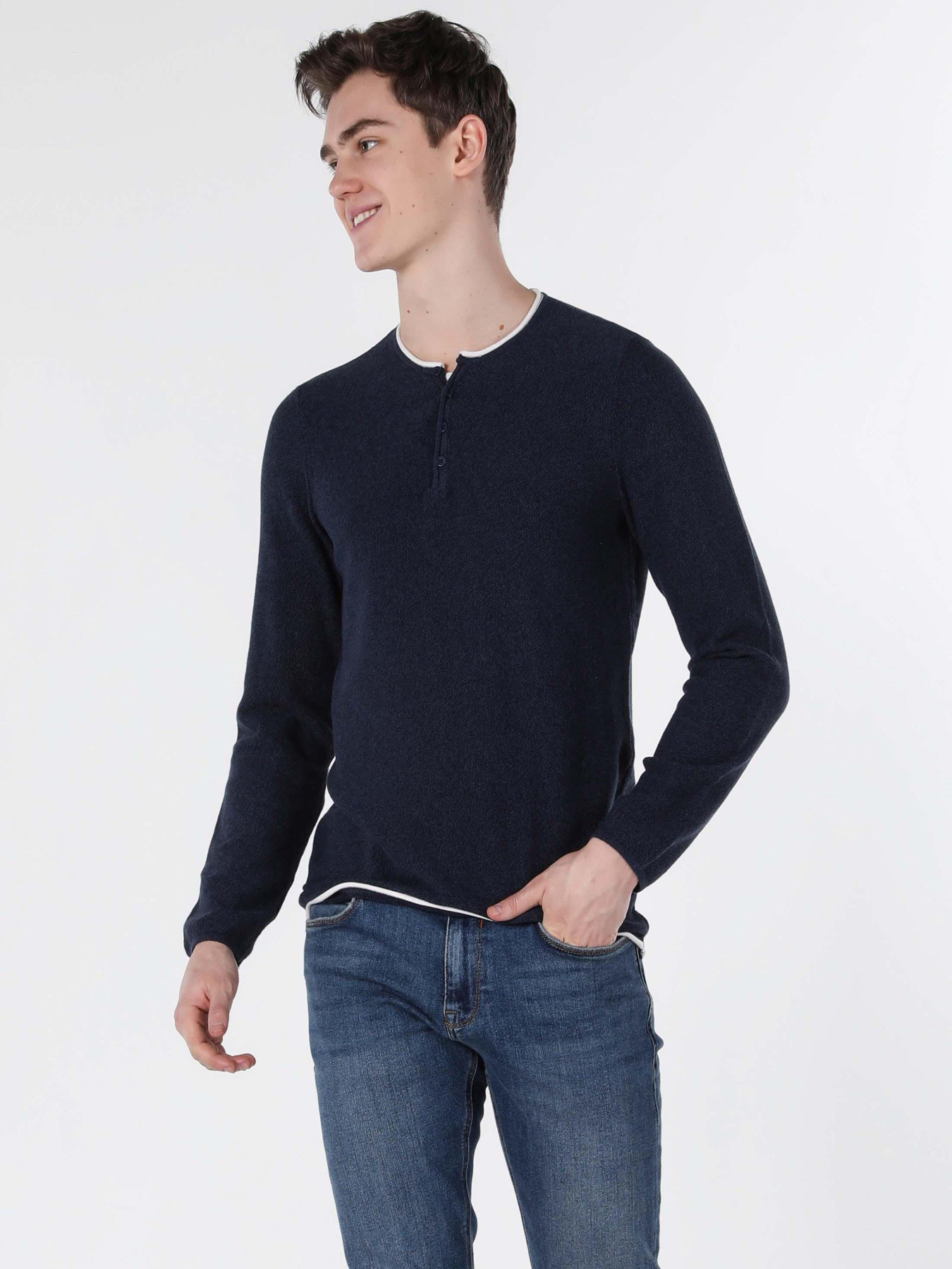 Кофты и свитера Colin’s модель CL1057258_Q1.V1_NAV Фото