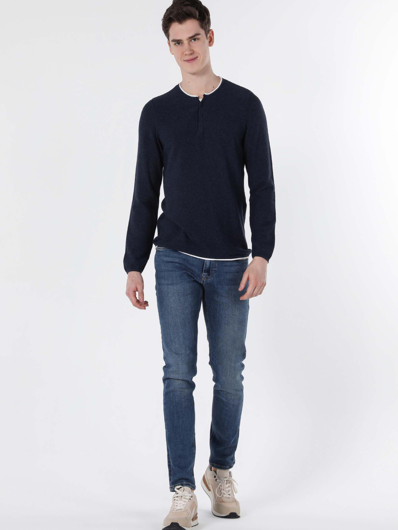 Худи и свитшоты Colin’s модель CL1057258_Q1.V1_NAV Фото