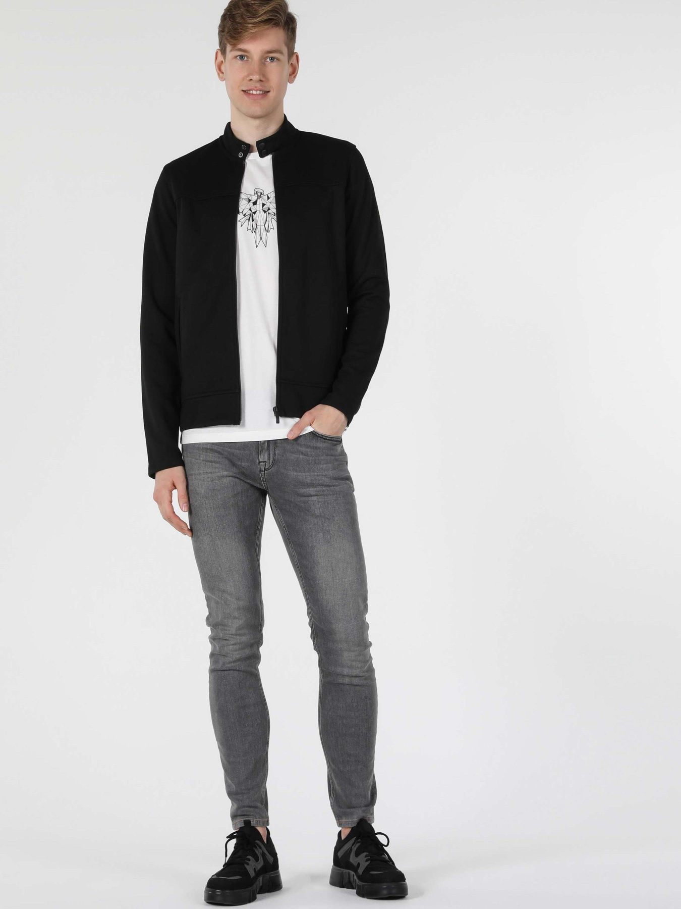 Куртки и дубленки Colin’s модель CL1057194_Q1.V1_BLK Фото