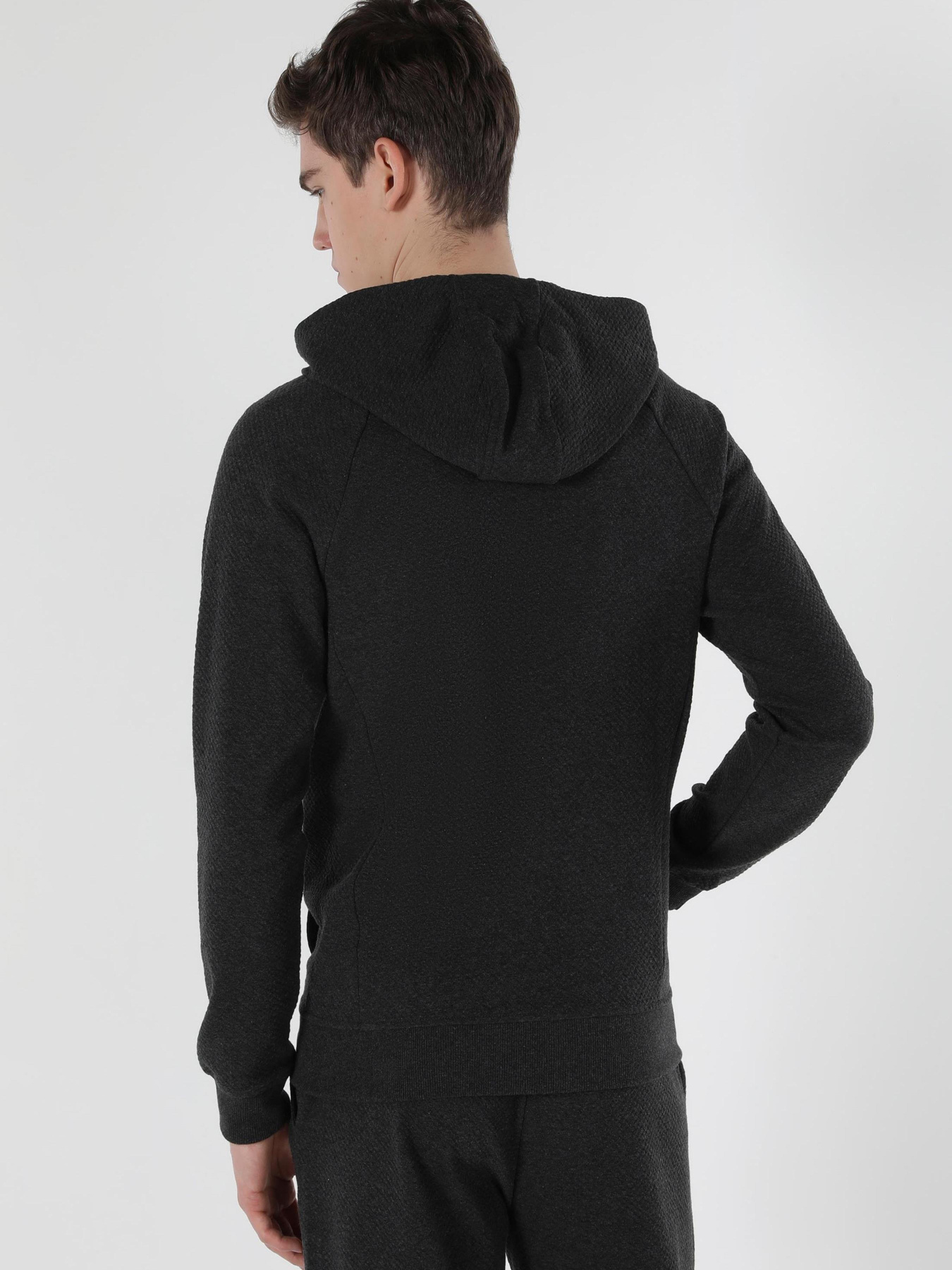 Худі та світшоти Colin’s модель CL1056951_Q1.V1_ANM Фото