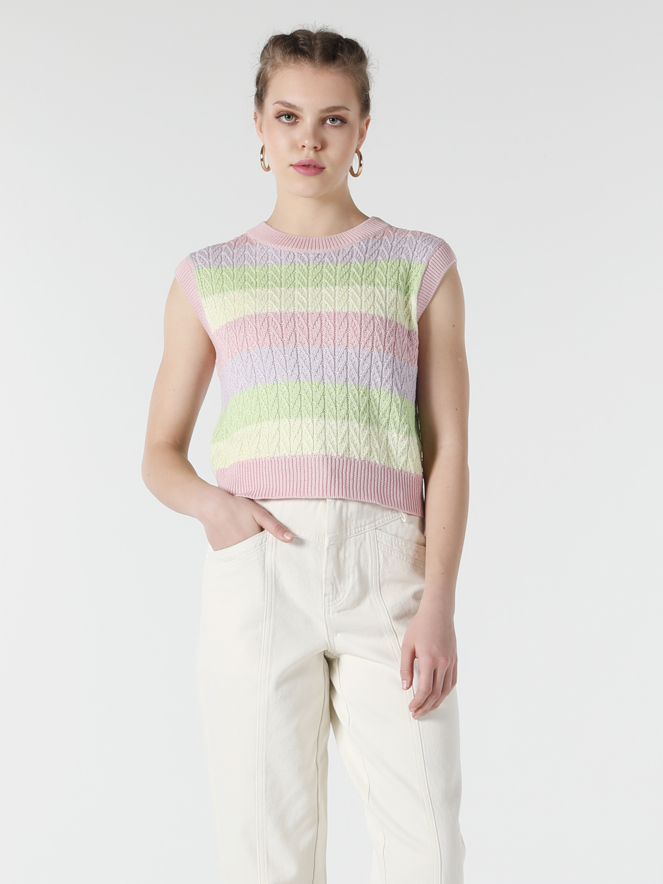 Худи и свитшоты Colin’s модель CL1057392_Q1.V1_MTC Фото