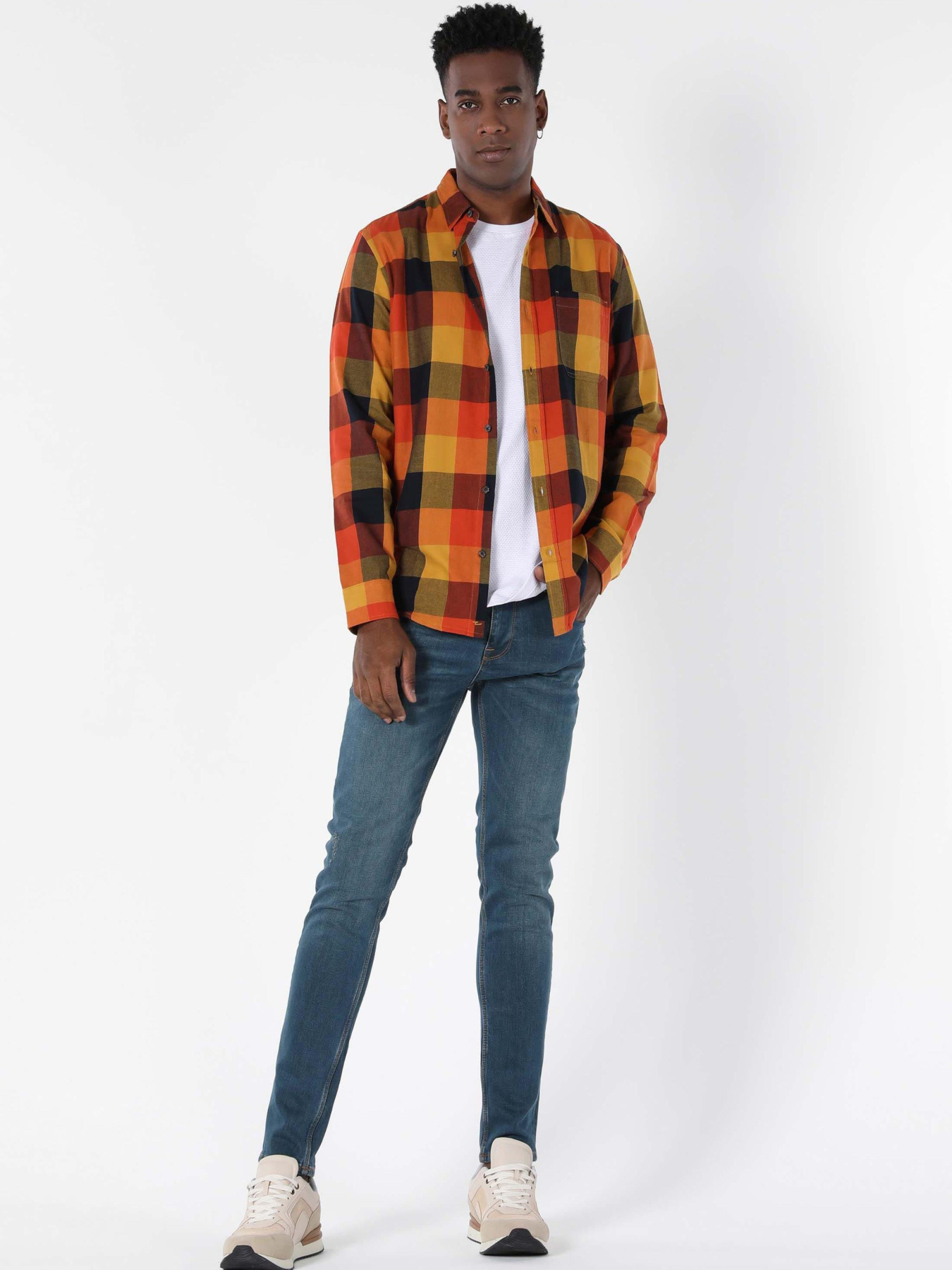 Сорочки Colin’s модель CL1056880_Q1.V1_YLS Фото