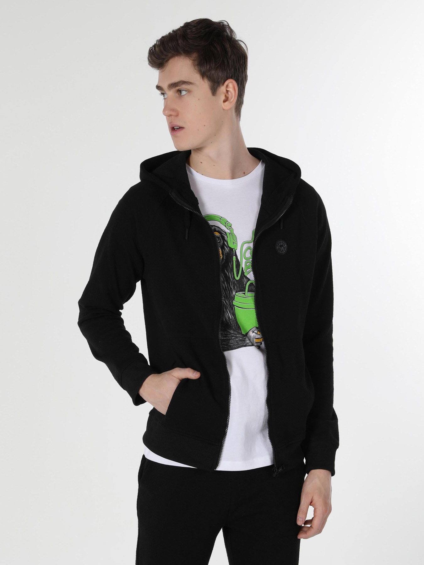 Кофты и свитера Colin’s модель CL1056951_Q1.V1_BLK Фото