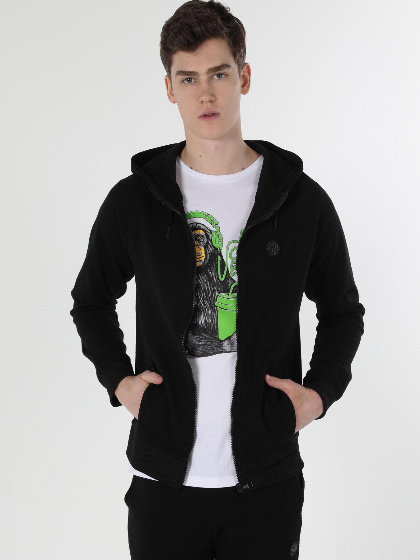 Худі та світшоти Colin’s модель CL1056951_Q1.V1_BLK Фото