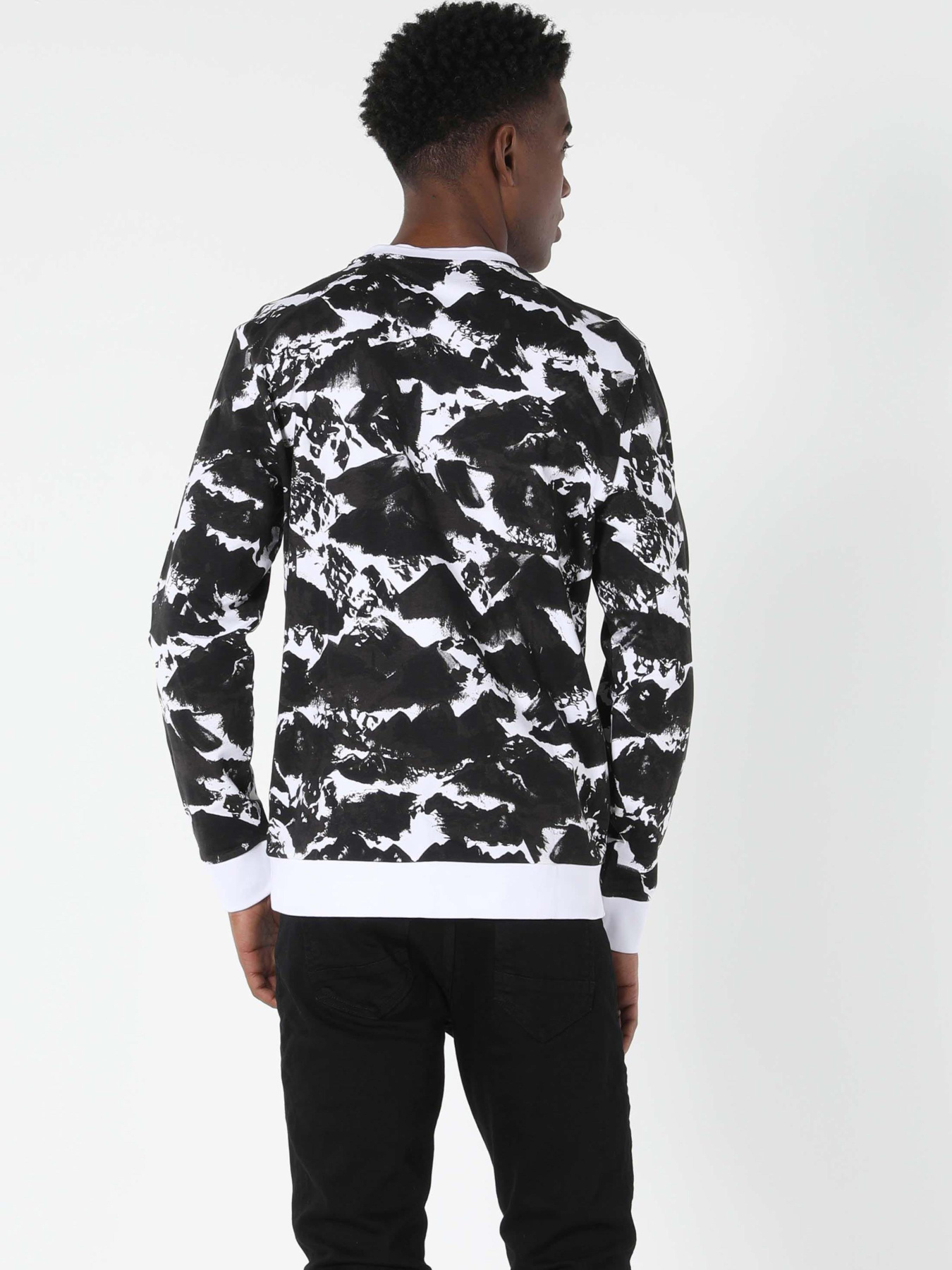 Худи и свитшоты Colin’s модель CL1056966_Q1.V1_WHT Фото