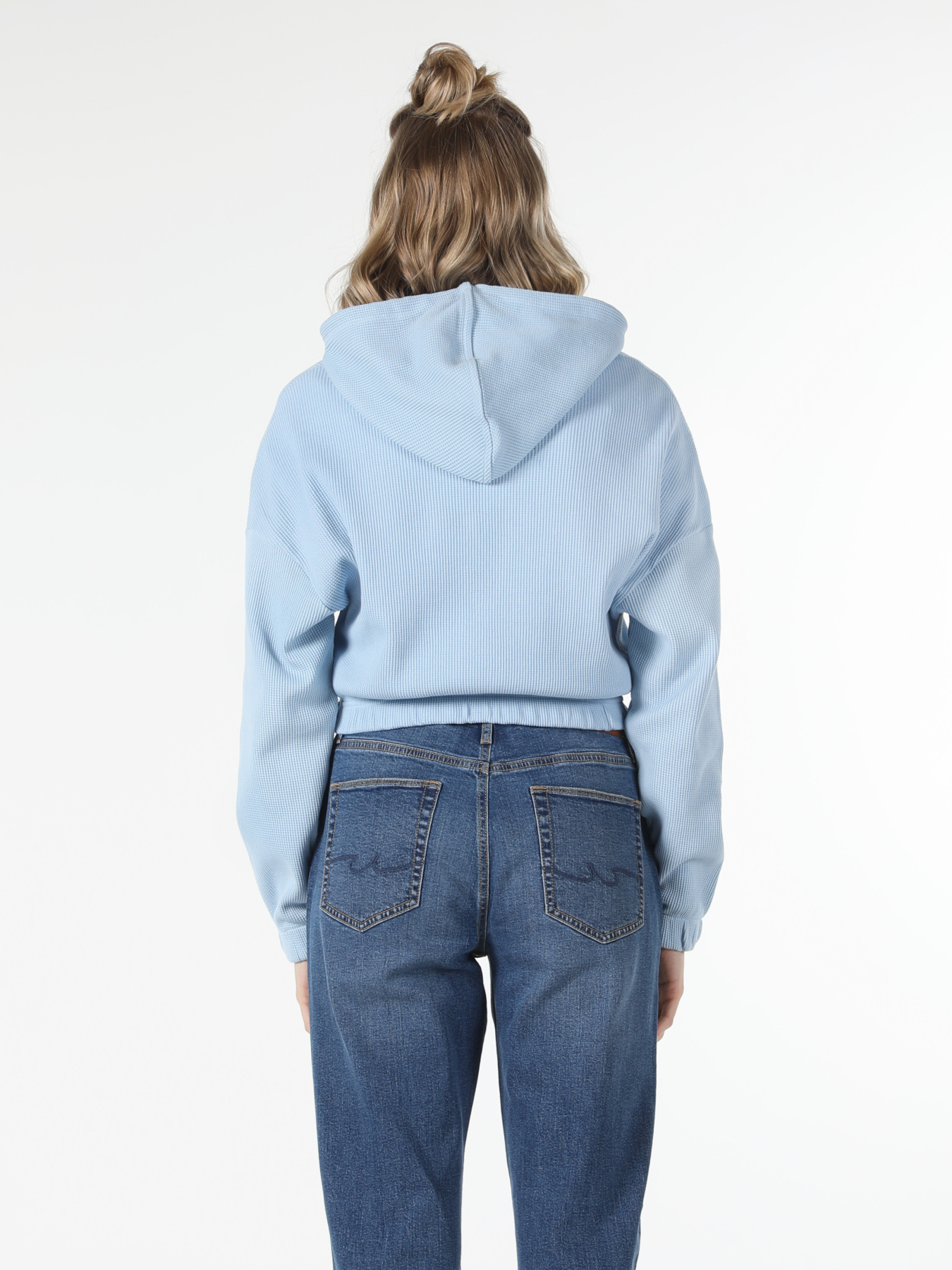 Худи и свитшоты Colin’s модель CL1057369_Q1.V1_BLE Фото