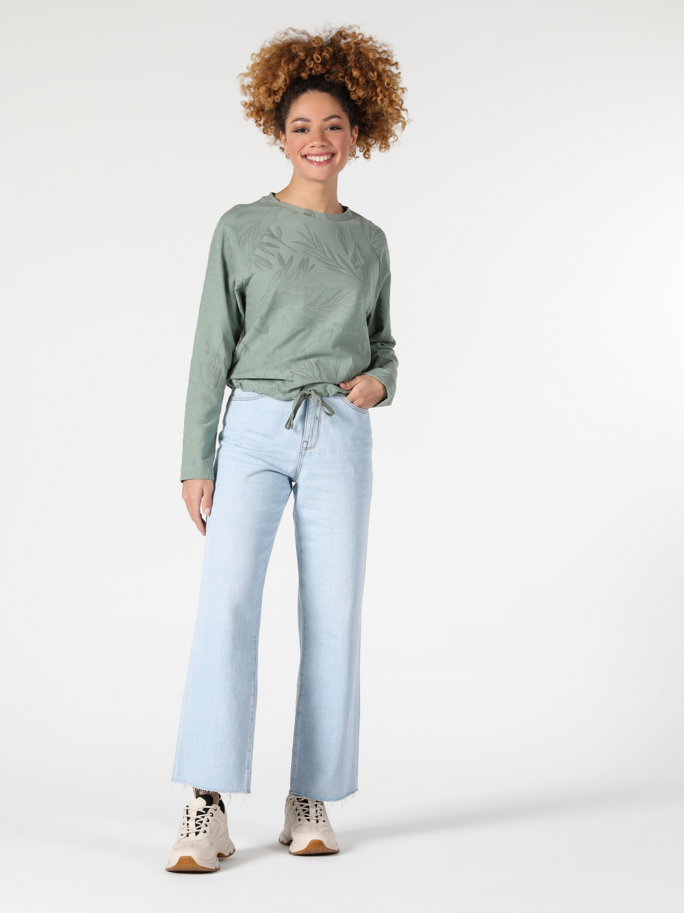 Кофты и свитера Colin’s модель CL1057228_Q1.V1_OLV Фото