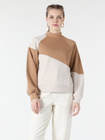 Кофты и свитера Colin’s модель CL1057238_Q1.V1_BEI Фото