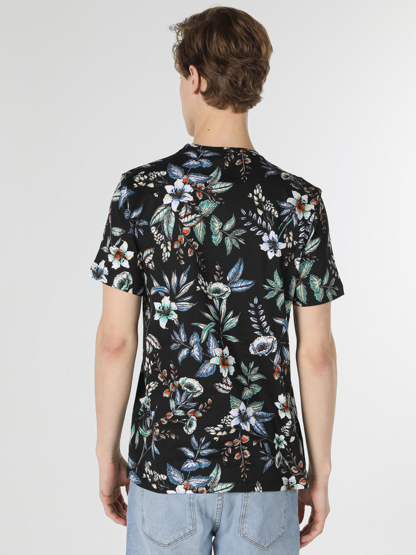 Футболки и поло Colin’s модель CL1058017_Q1.V1_MTC Фото