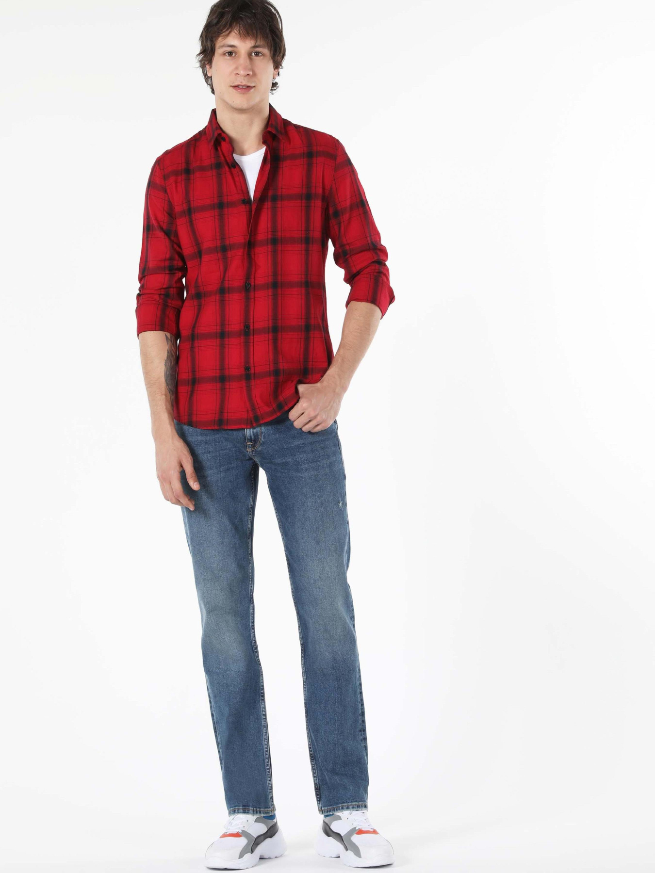 Сорочки Colin’s модель CL1058251_Q1.V1_RED Фото