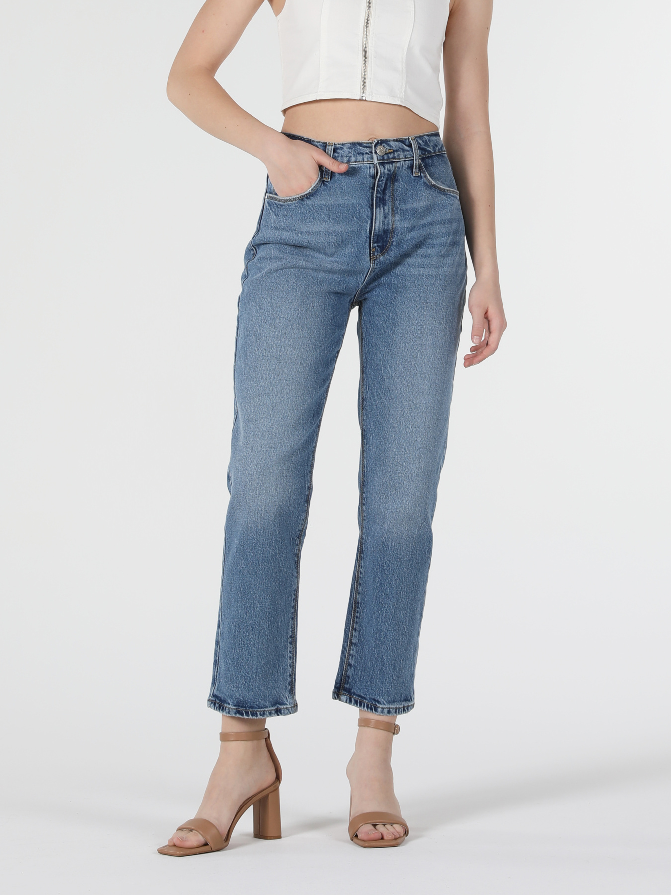 Прямые джинсы Colin’s модель CL1058720_Q1.V1_DN41930 Фото