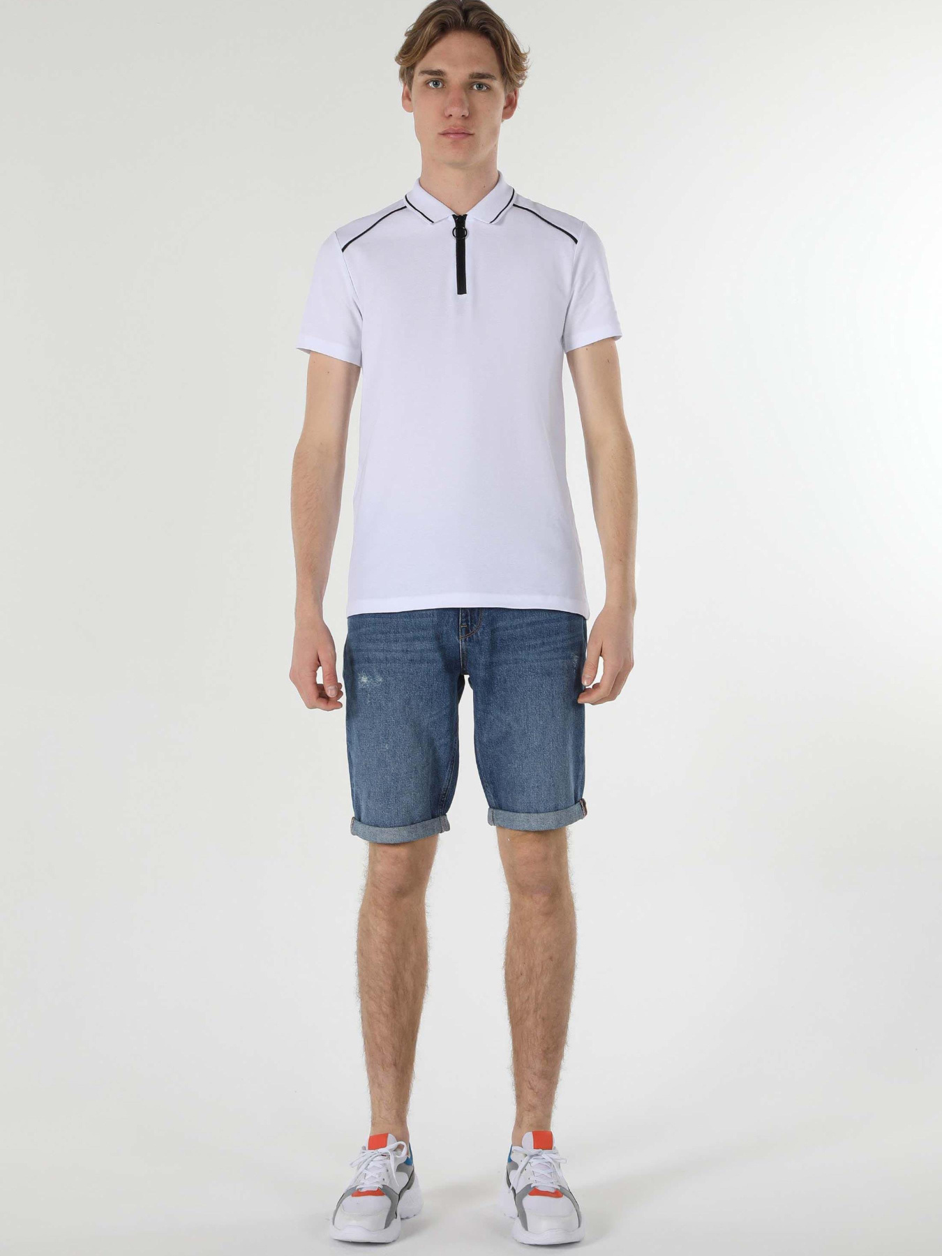 Футболки і поло Colin’s модель CL1058010_Q1.V1_WHT Футболки і поло Colin’s модель CL1058010_Q1.V1_WHT Фото