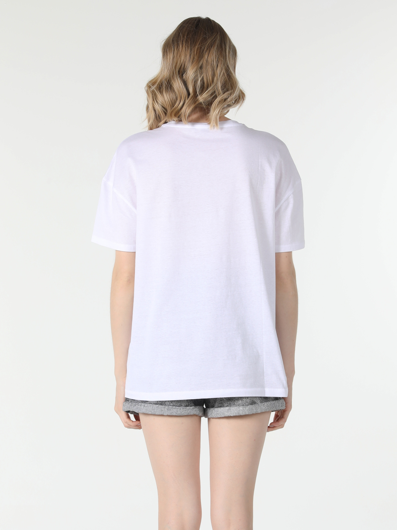 Футболки и поло Colin’s модель CL1059198_Q1.V1_WHT Фото