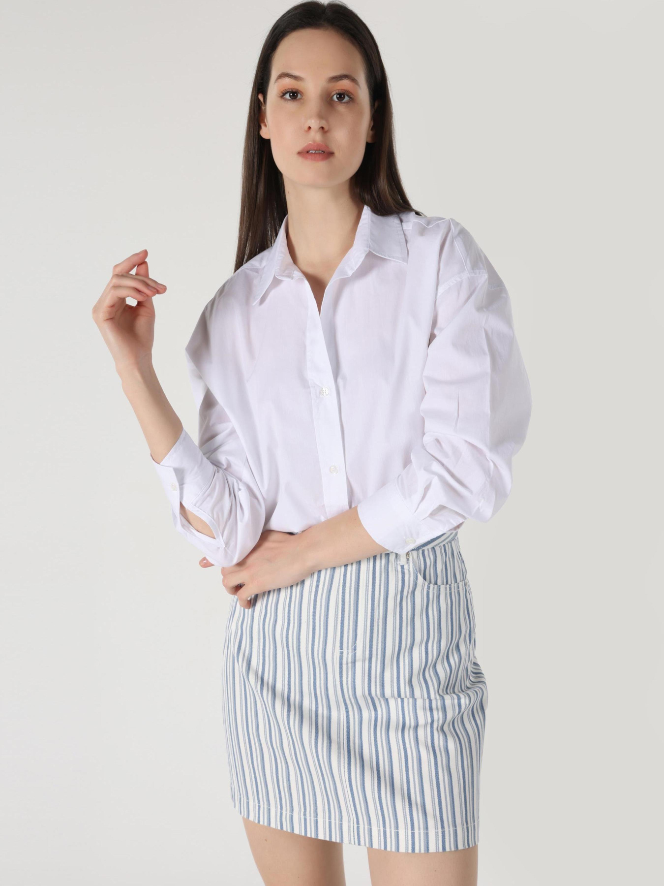 Сорочки Colin’s модель CL1058726_Q1.V1_WHT Фото