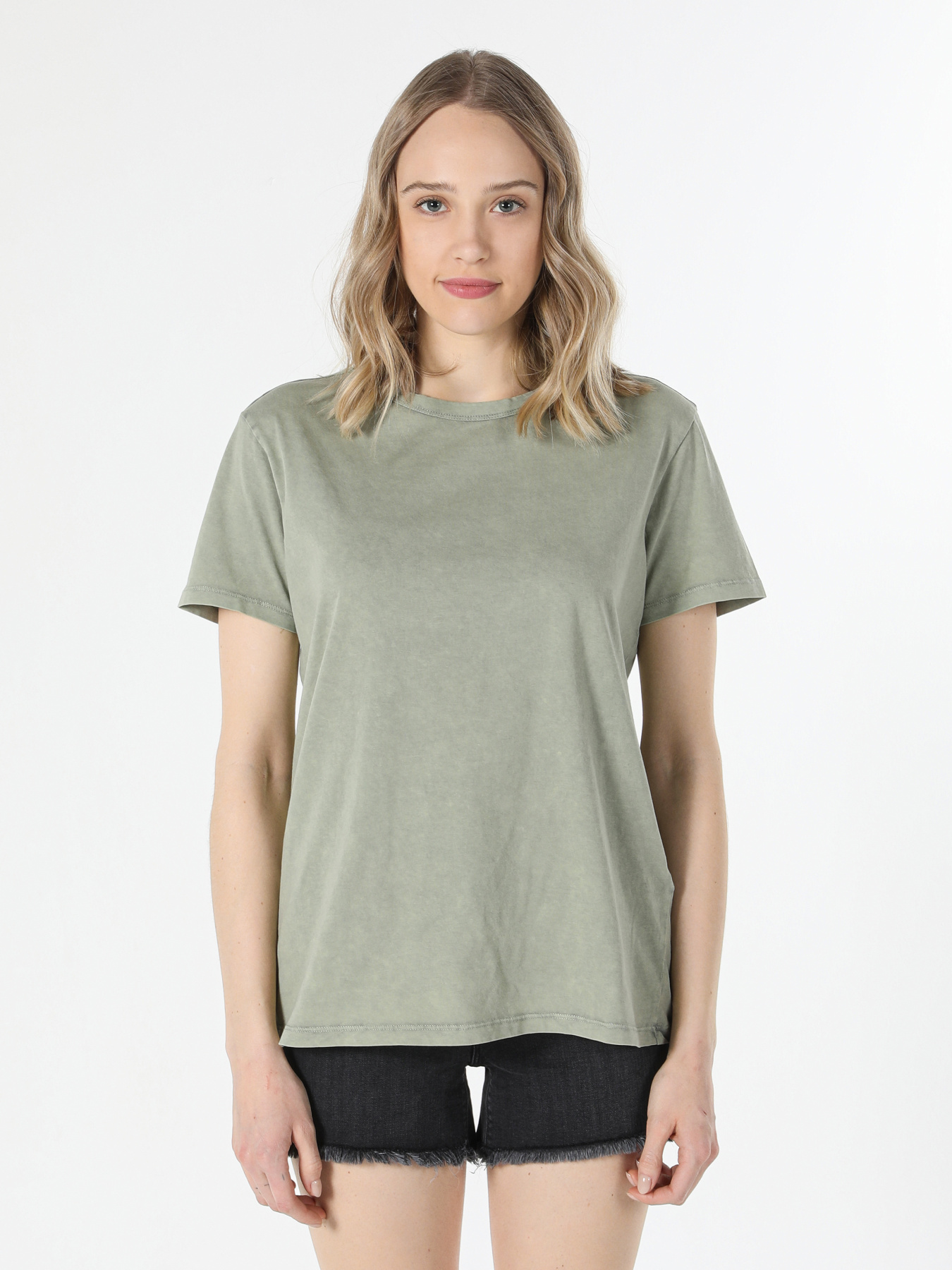 Футболки и поло Colin’s модель CL1058495_Q1.V1_OLV Фото