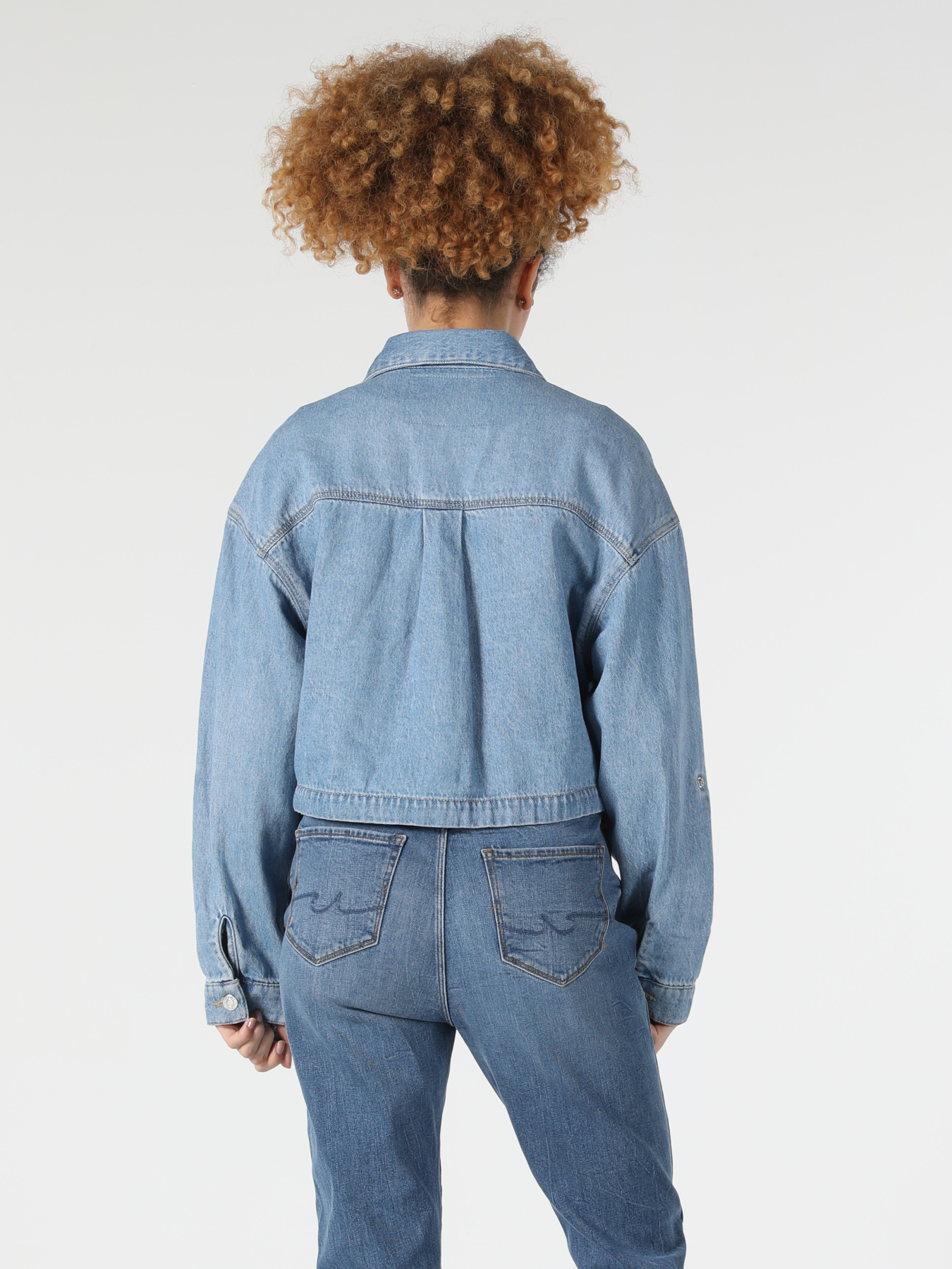 Куртки и дубленки Colin’s модель CL1058310_Q1.V1_DN41888 Фото