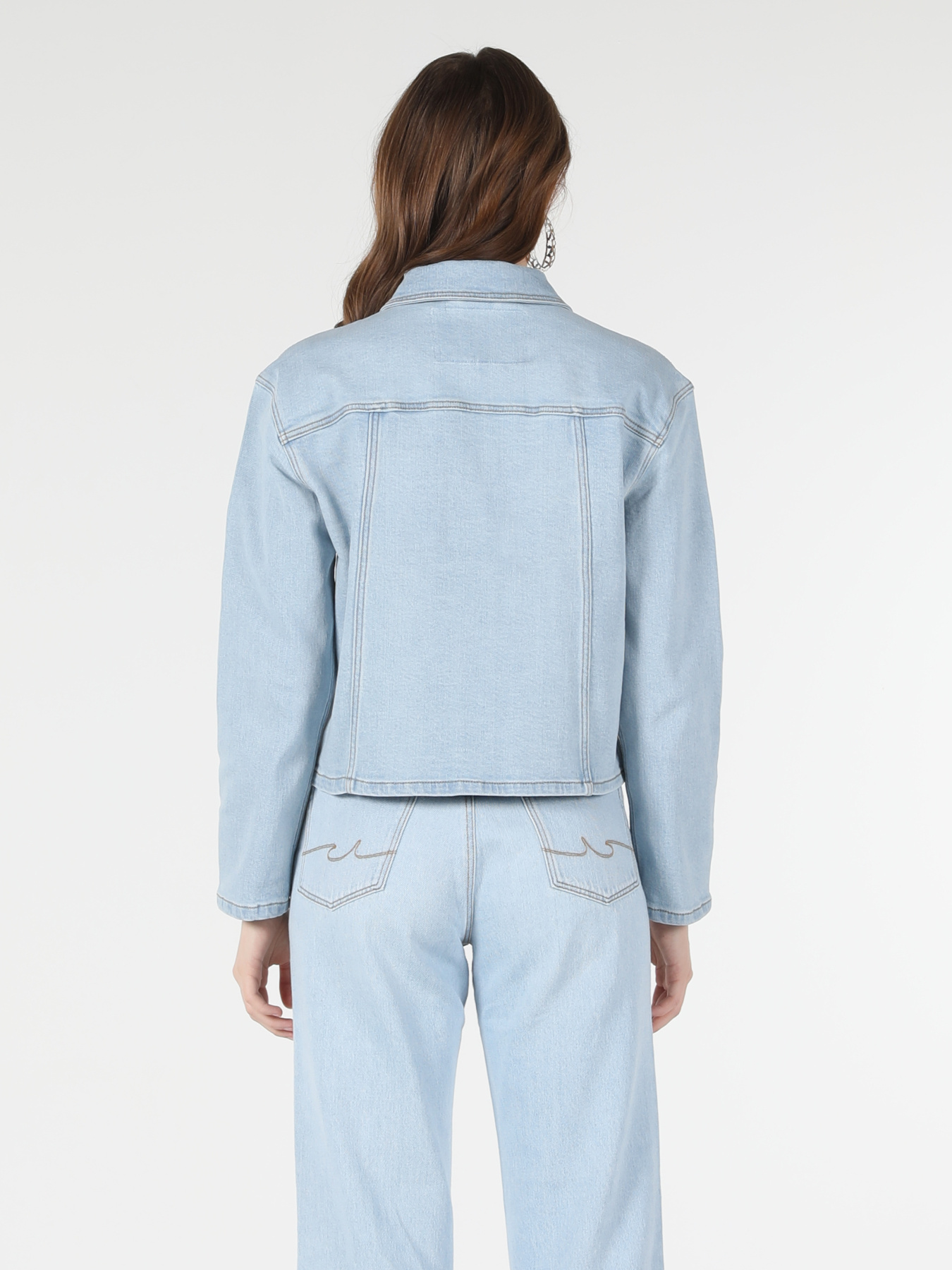 Куртки и дубленки Colin’s модель CL1058095_Q1.V1_DN40294 Фото