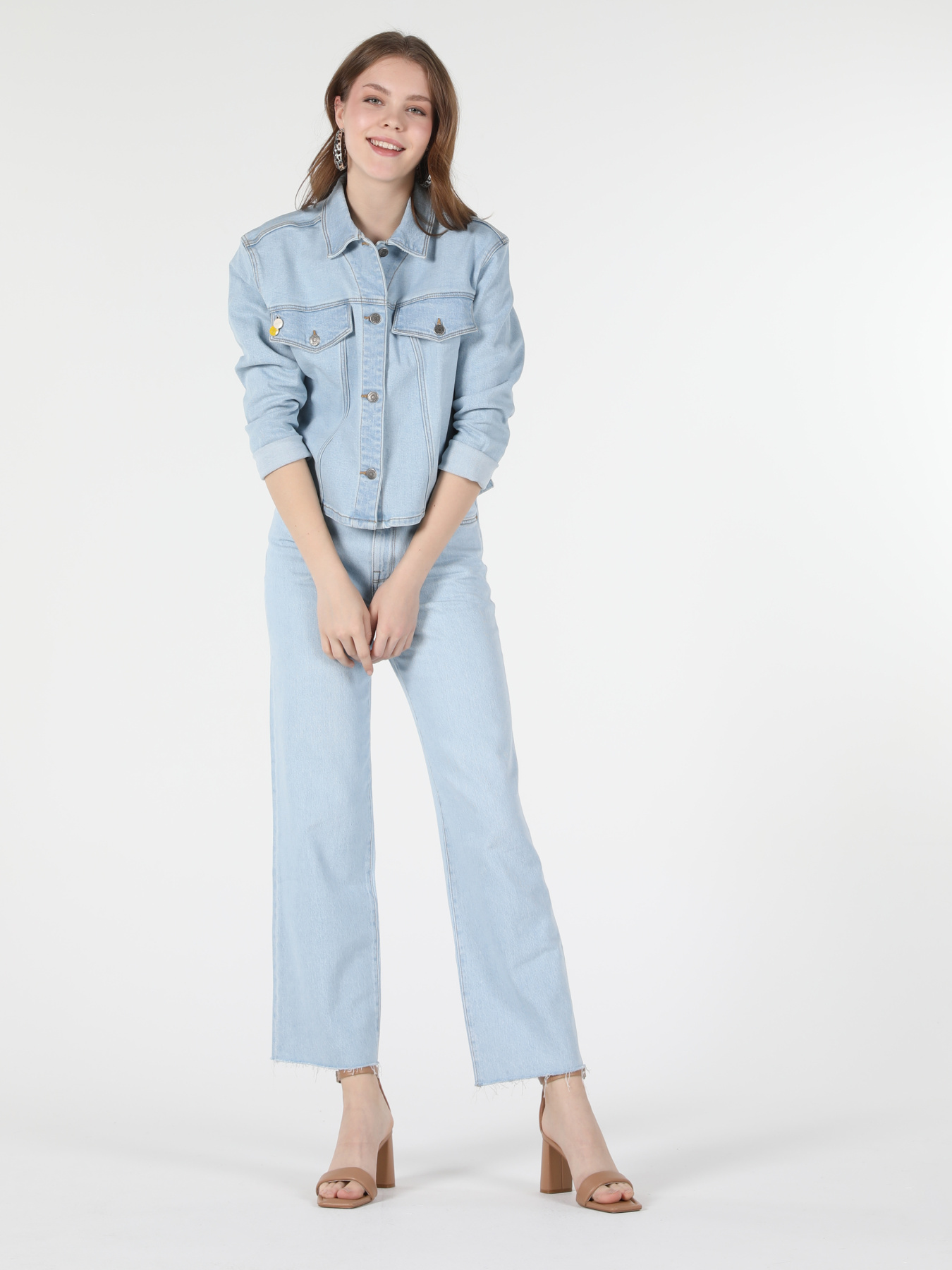 Куртки и дубленки Colin’s модель CL1058095_Q1.V1_DN40294 Фото