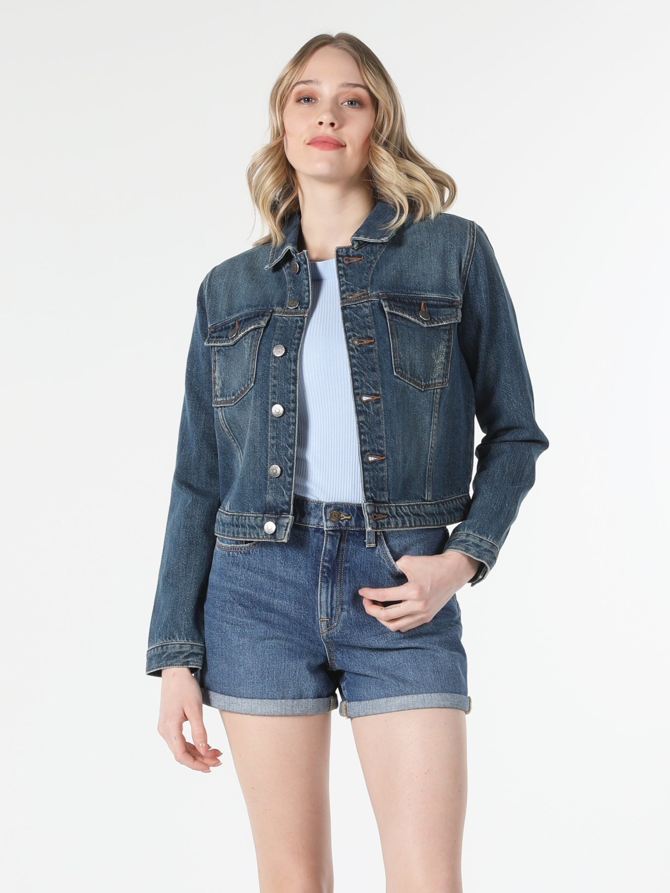 Куртки и дубленки Colin’s модель CL1058312_Q1.V1_DN40930 Фото